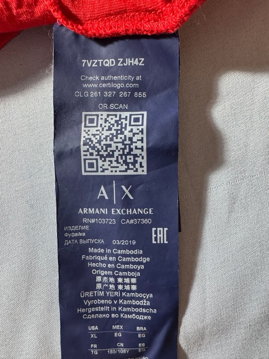 Armani Exchange Graphic V-Neck T-Shirt Size XL Red 6