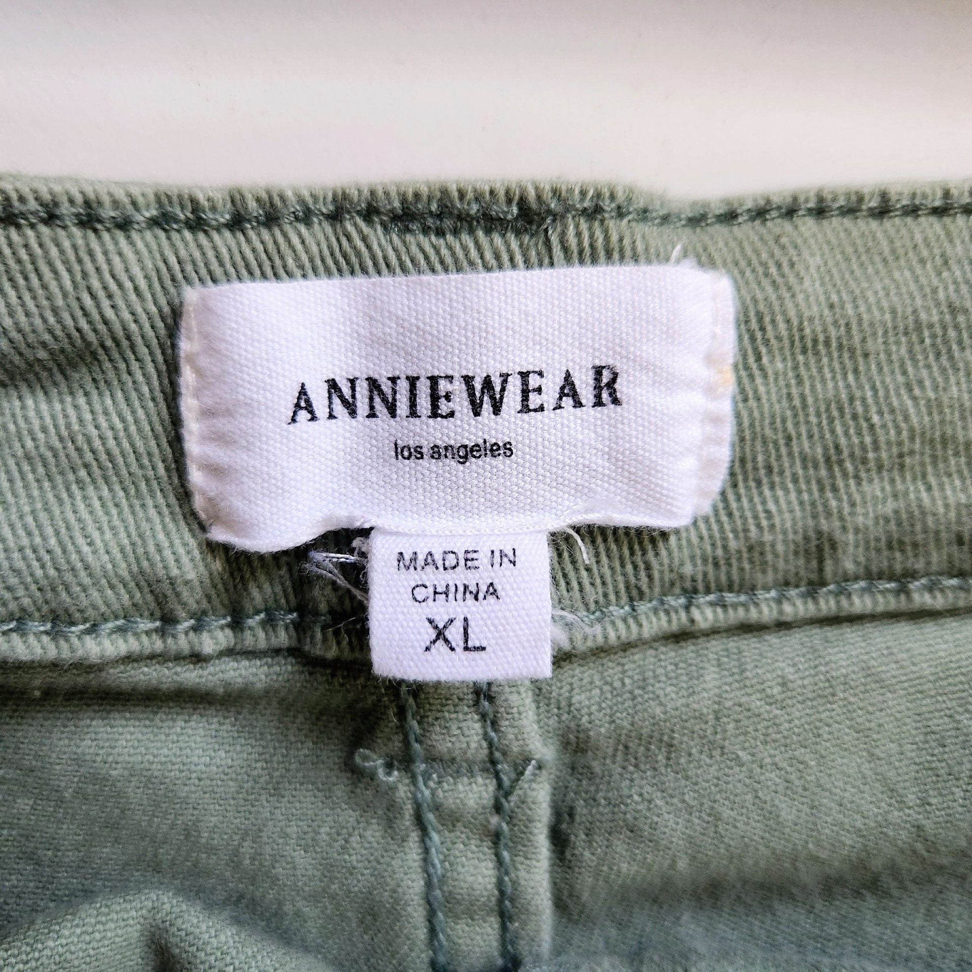 Anniewear Crop Pants Size XL Green Wide Leg Raw Hem 3