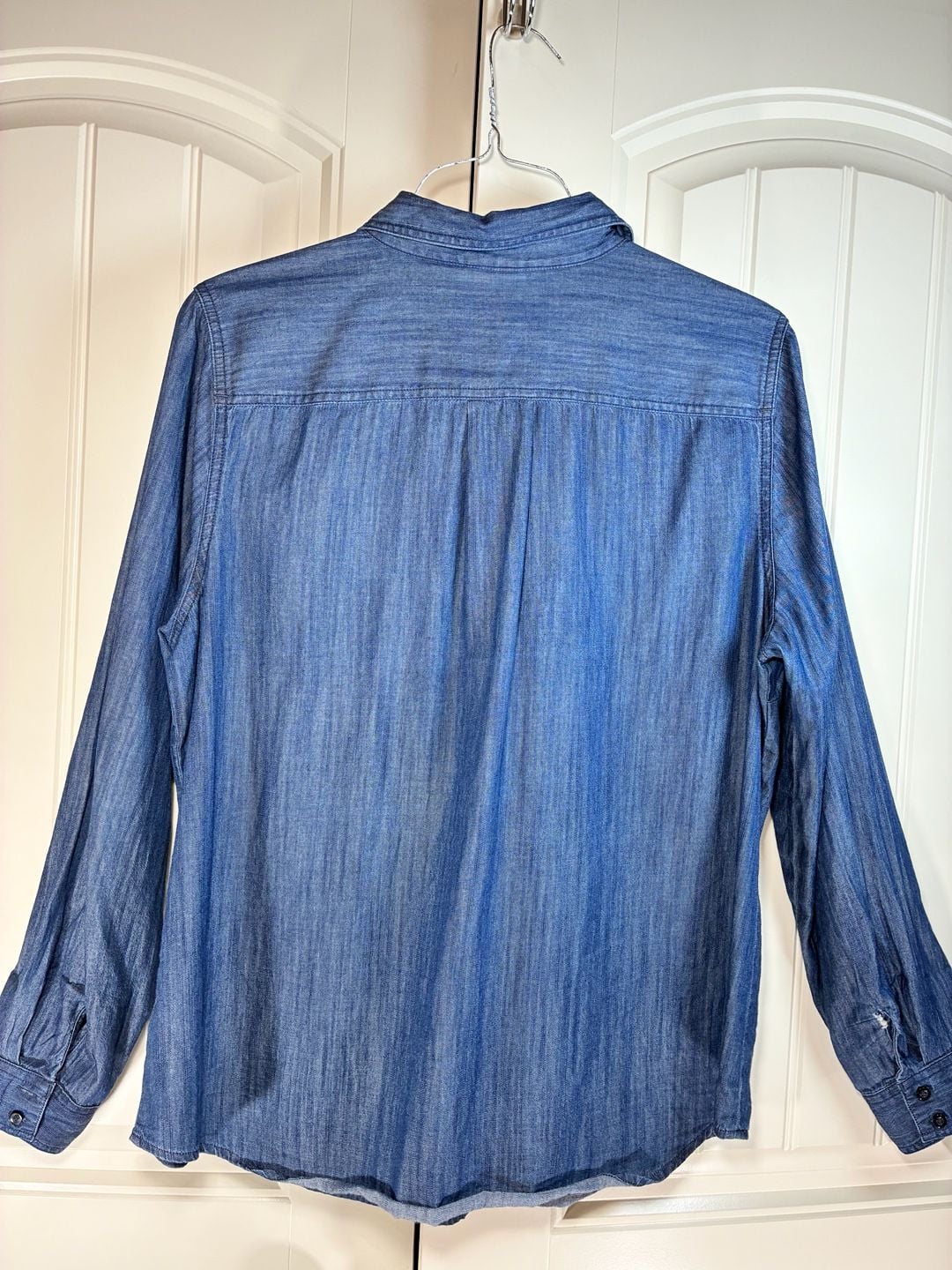 St. John's Bay Denim Long Sleeve Shirt Size XL Blue 4