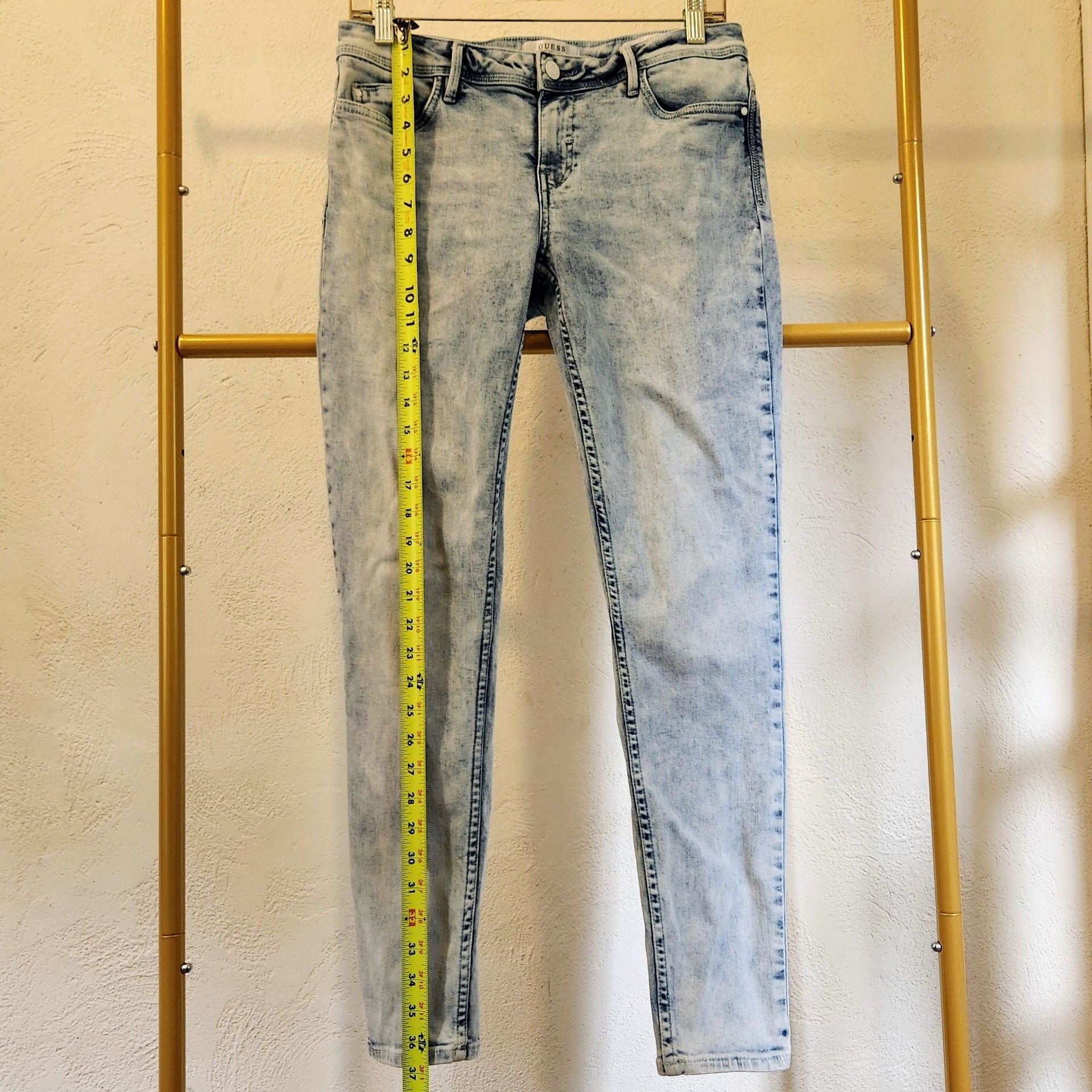 Guess Low Rise Skinny Jeans Size 15 Light Wash Acid Wash Denim 7
