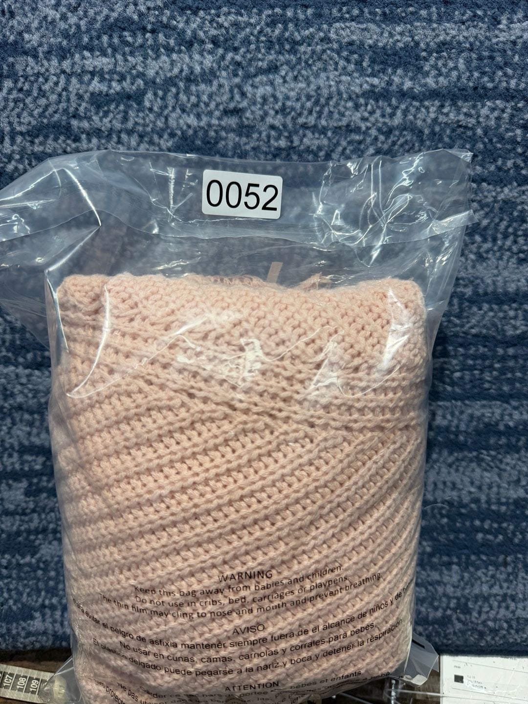 B.P. Lace Trim V-Neck Sweater Size L 6