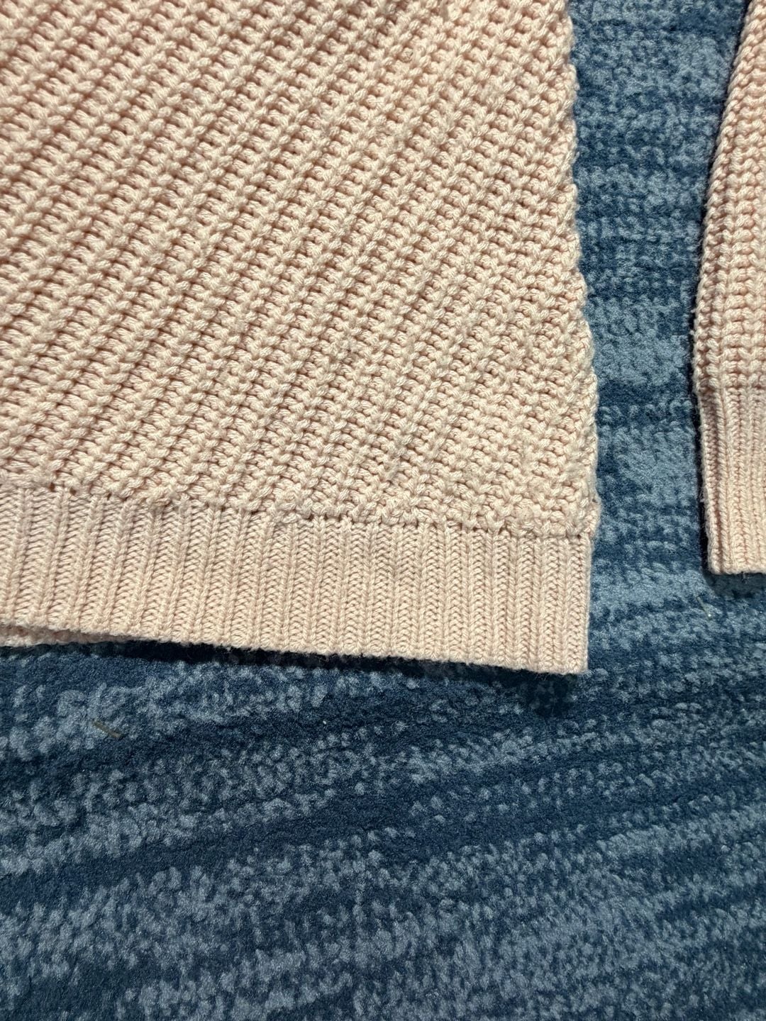 B.P. Lace Trim V-Neck Sweater Size L 16