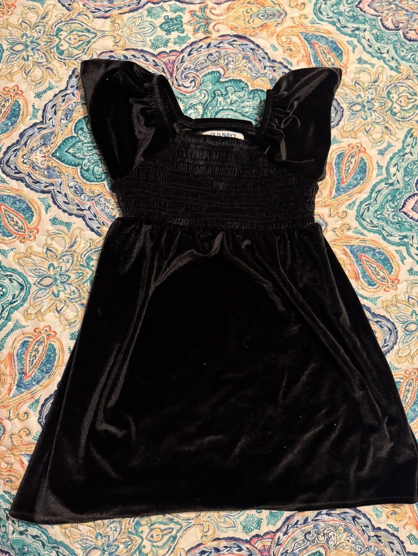 Old Navy Velvet Dress Size 3T Black Puff Sleeve Smocked 1