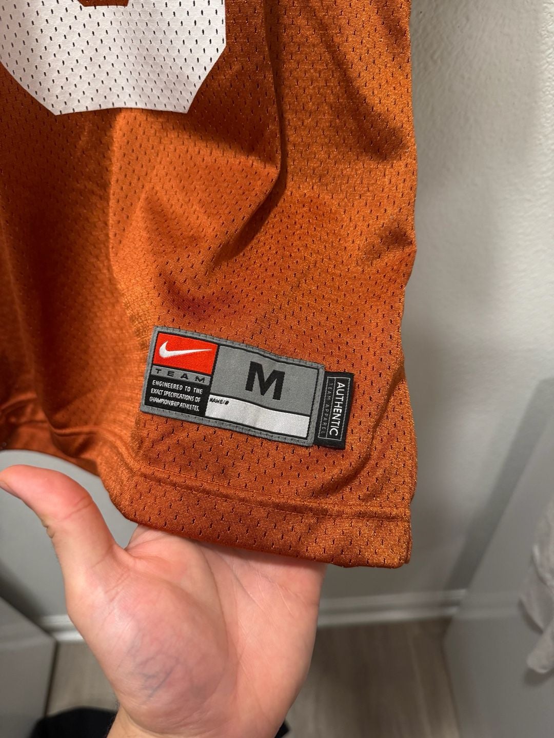 Nike Texas Longhorns Rose Bowl Game Jersey Size M 2006 Vince young college UT 8