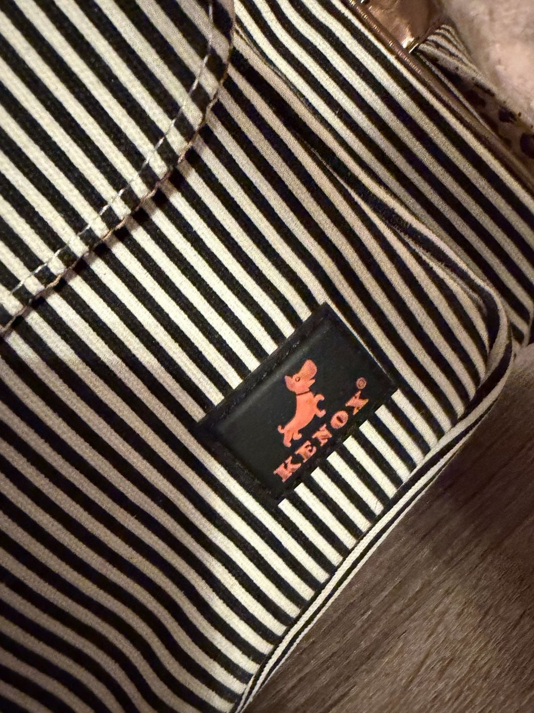 Kenox Striped Pet Carrier Handbag Leopard Print Lining 2