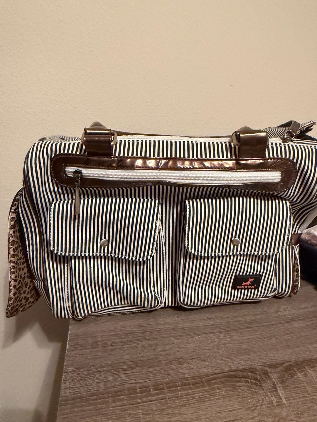 Kenox Striped Pet Carrier Handbag Leopard Print Lining 3