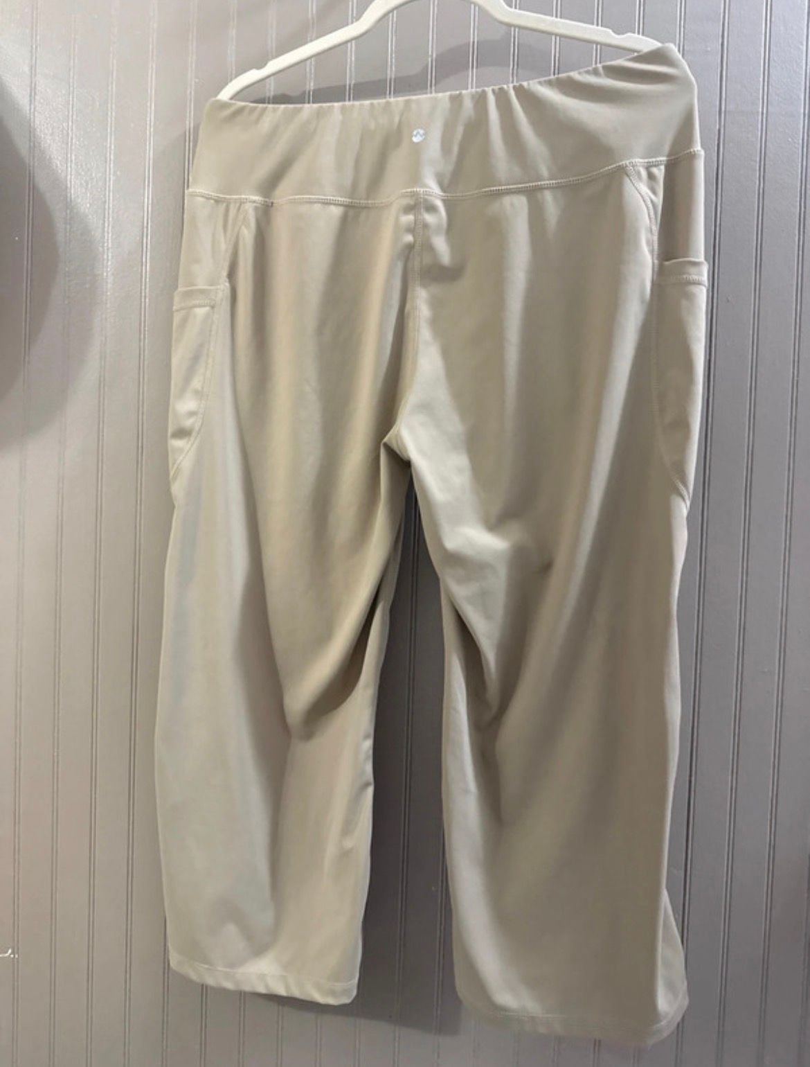RBX Active Crop Leggings Beige Pocket Capri Pants 3
