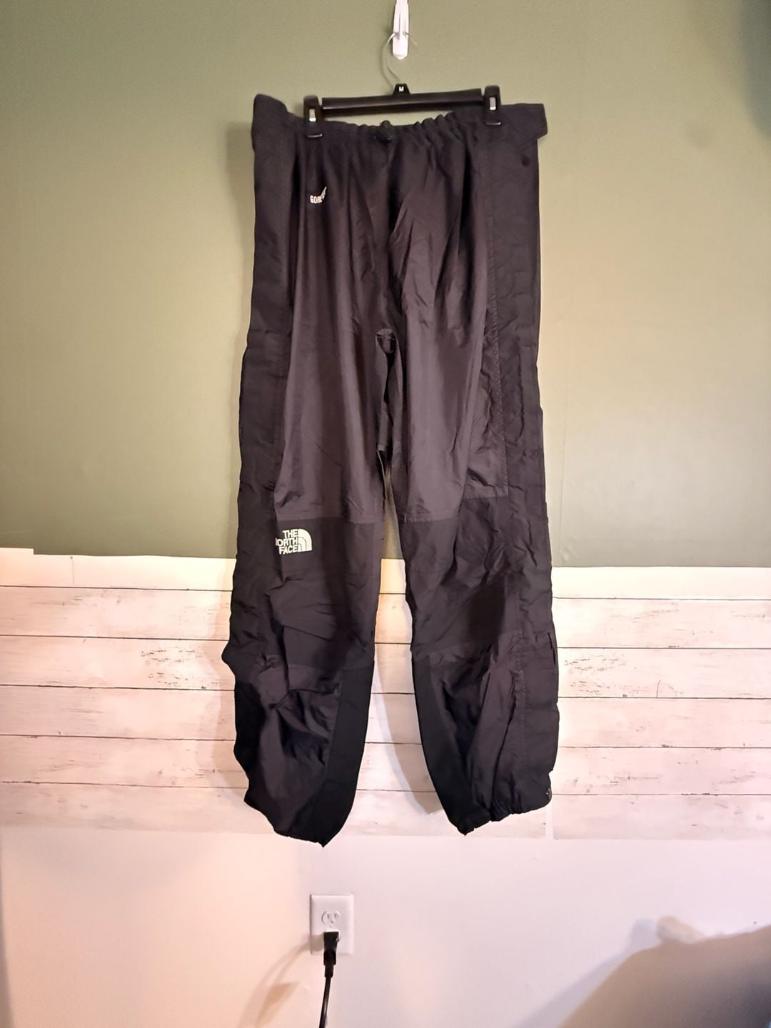 The North Face Gore-Tex Pants Black Size Medium 2