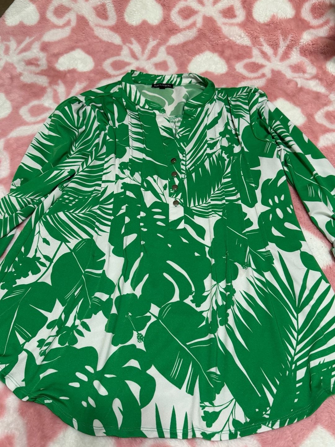 Ava & Grace Green Leaf Print Blouse Size M 4
