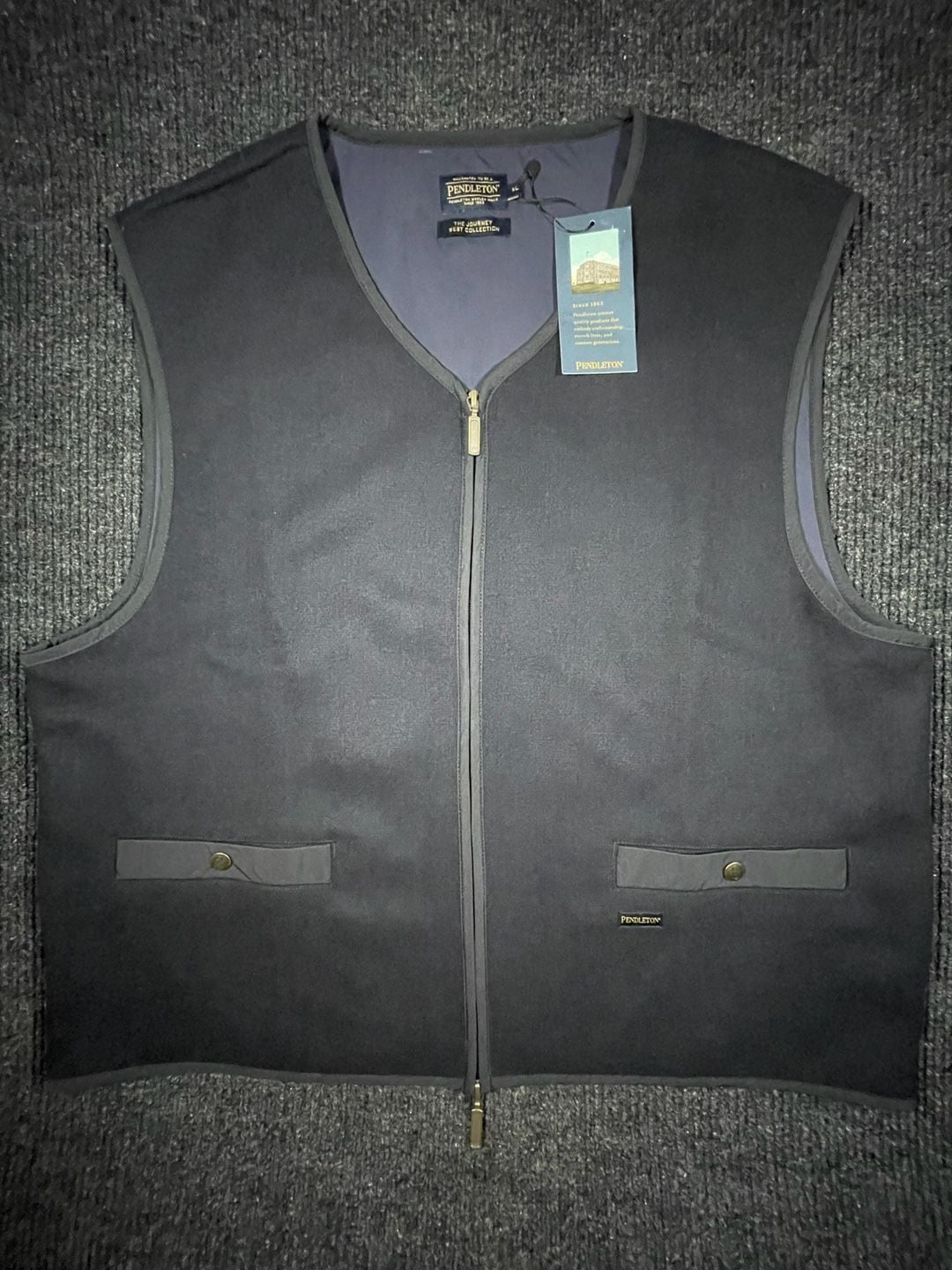 Pendleton The Journey West Collection Vest NWT Size XL Black Full Zip 2
