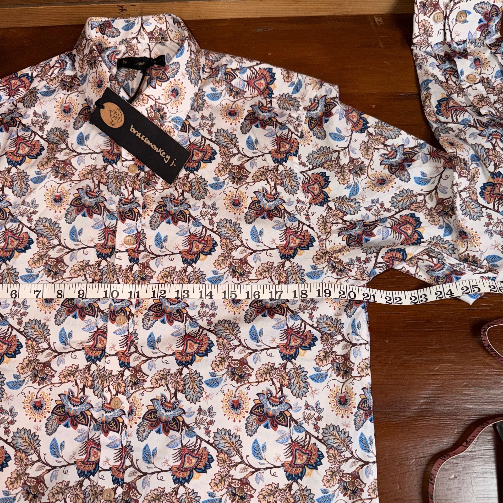 Brass Monkey Long Sleeve Button-Up Shirt Floral Print Size M 5