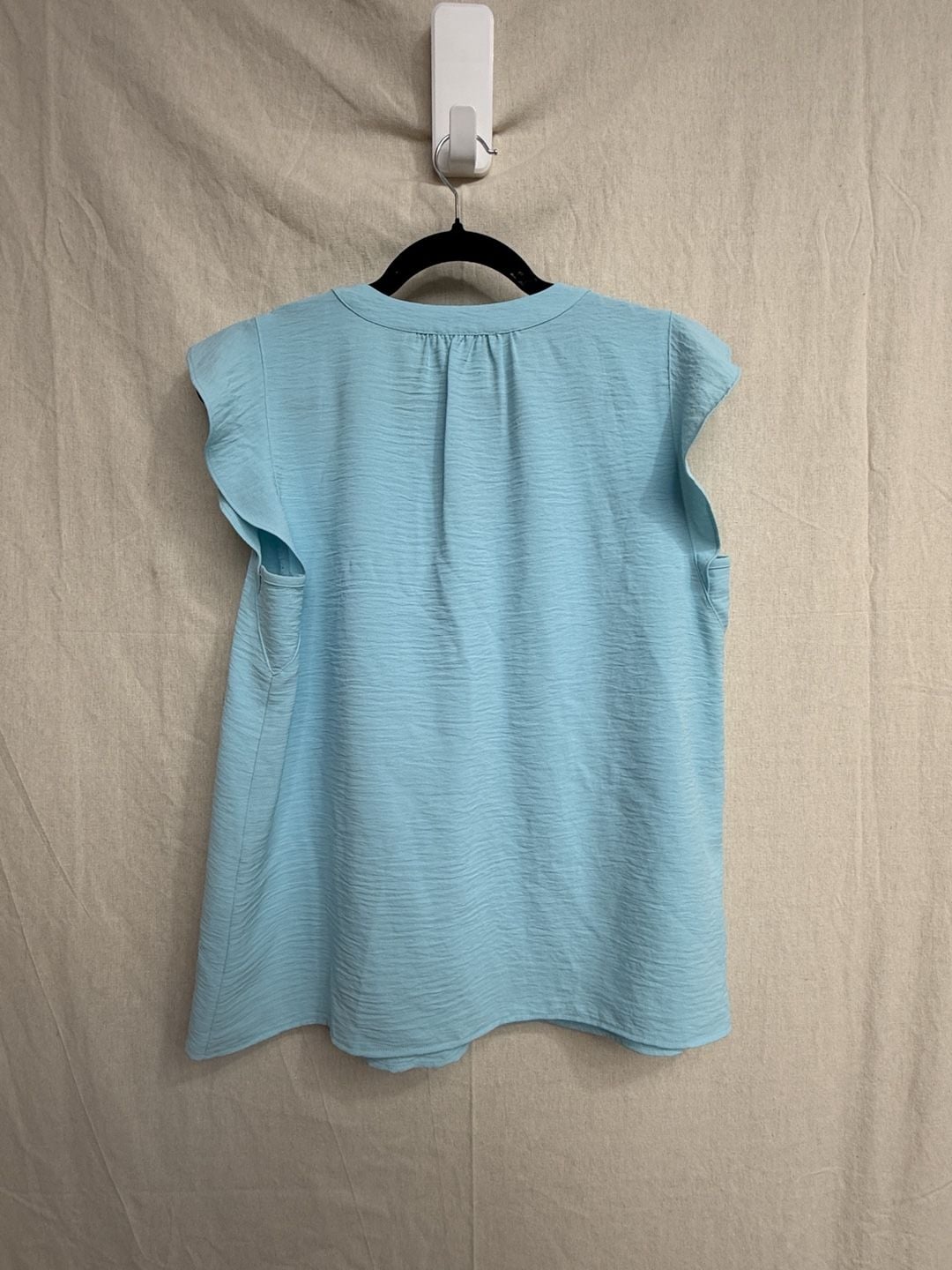 Cupcakes and Cashmere Blouse Size S Light Blue Cap Sleeve V-Neck 5