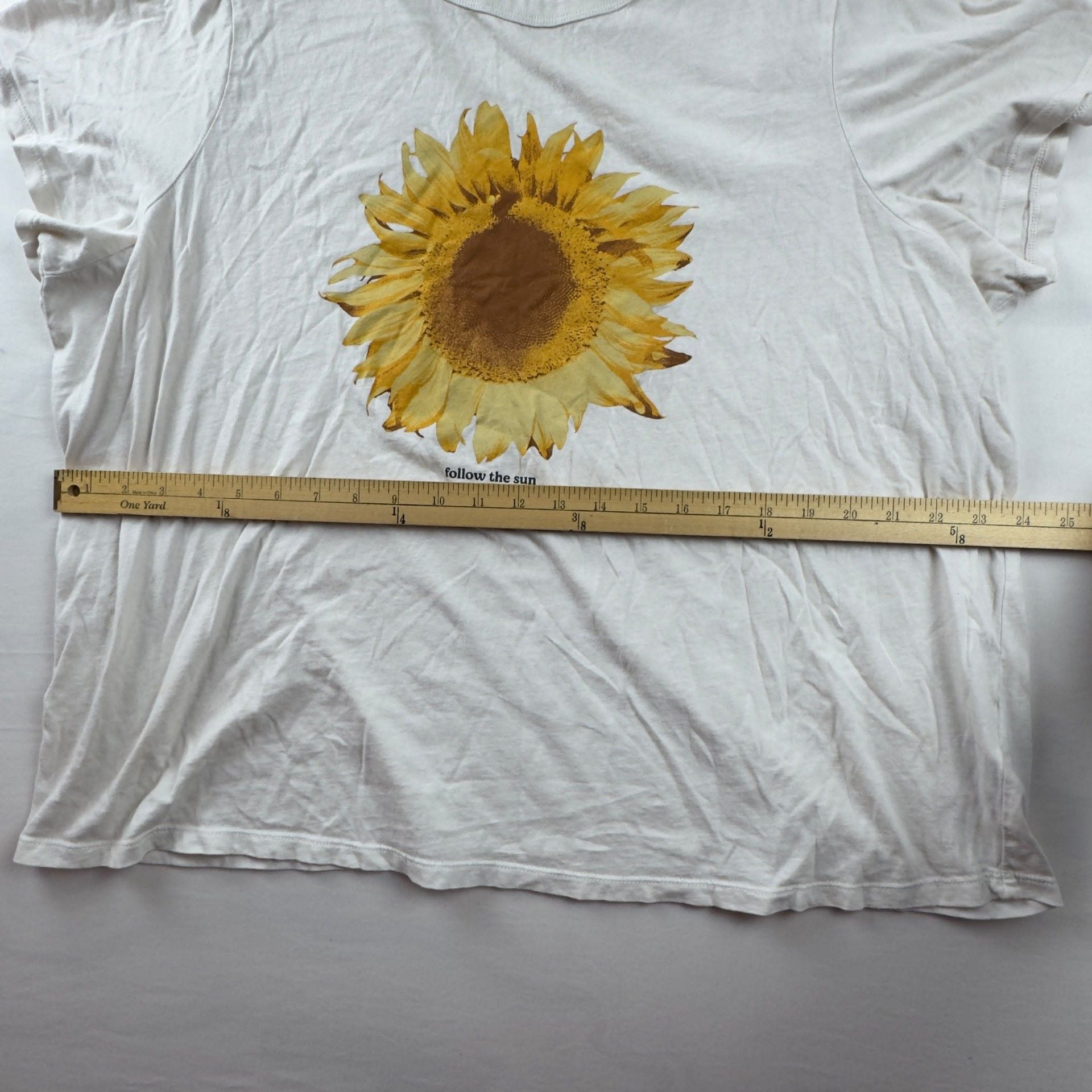 Graphic T-Shirt White Sunflower Follow The Sun 6