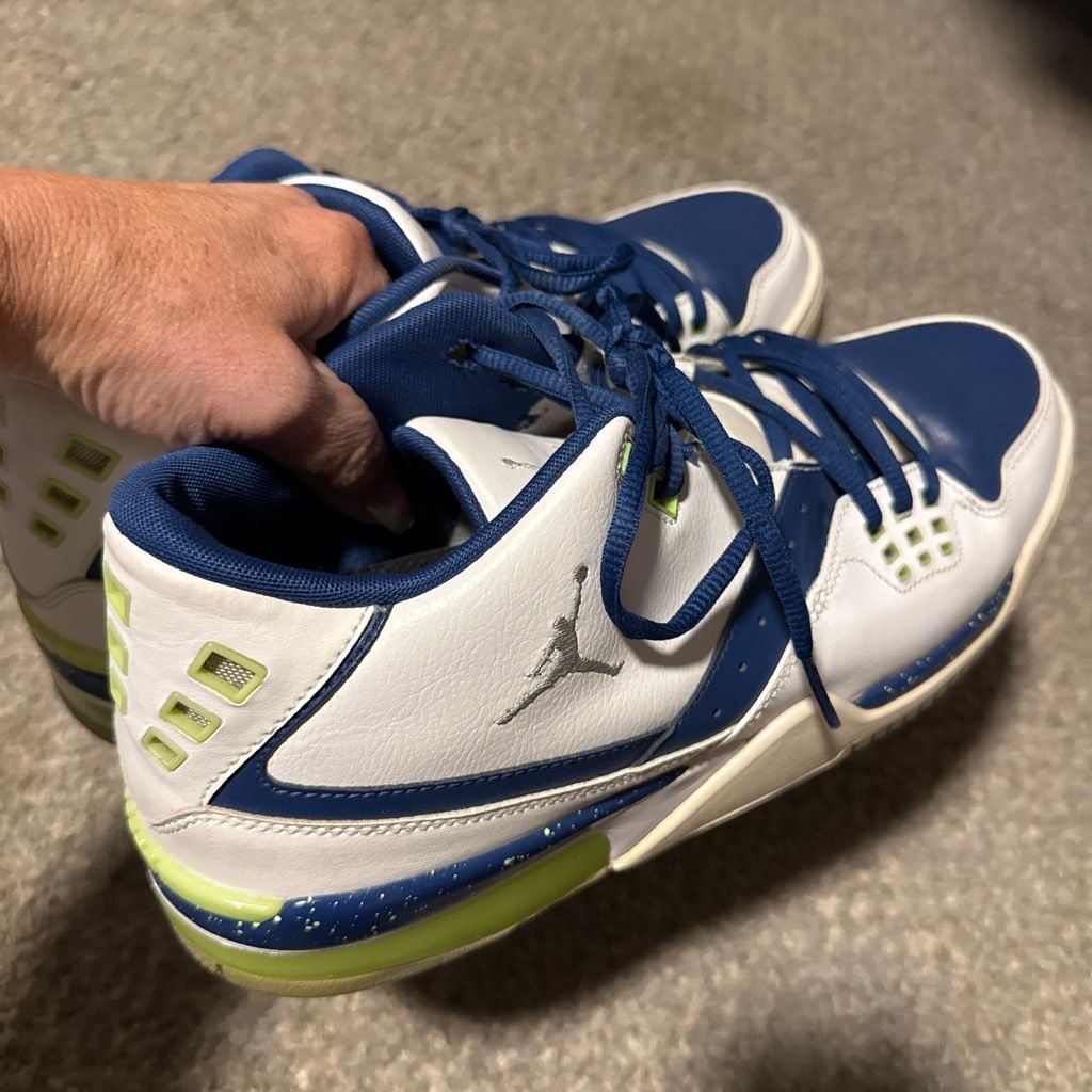 Jordan Flight 45 White Blue Green Sneakers 11 3