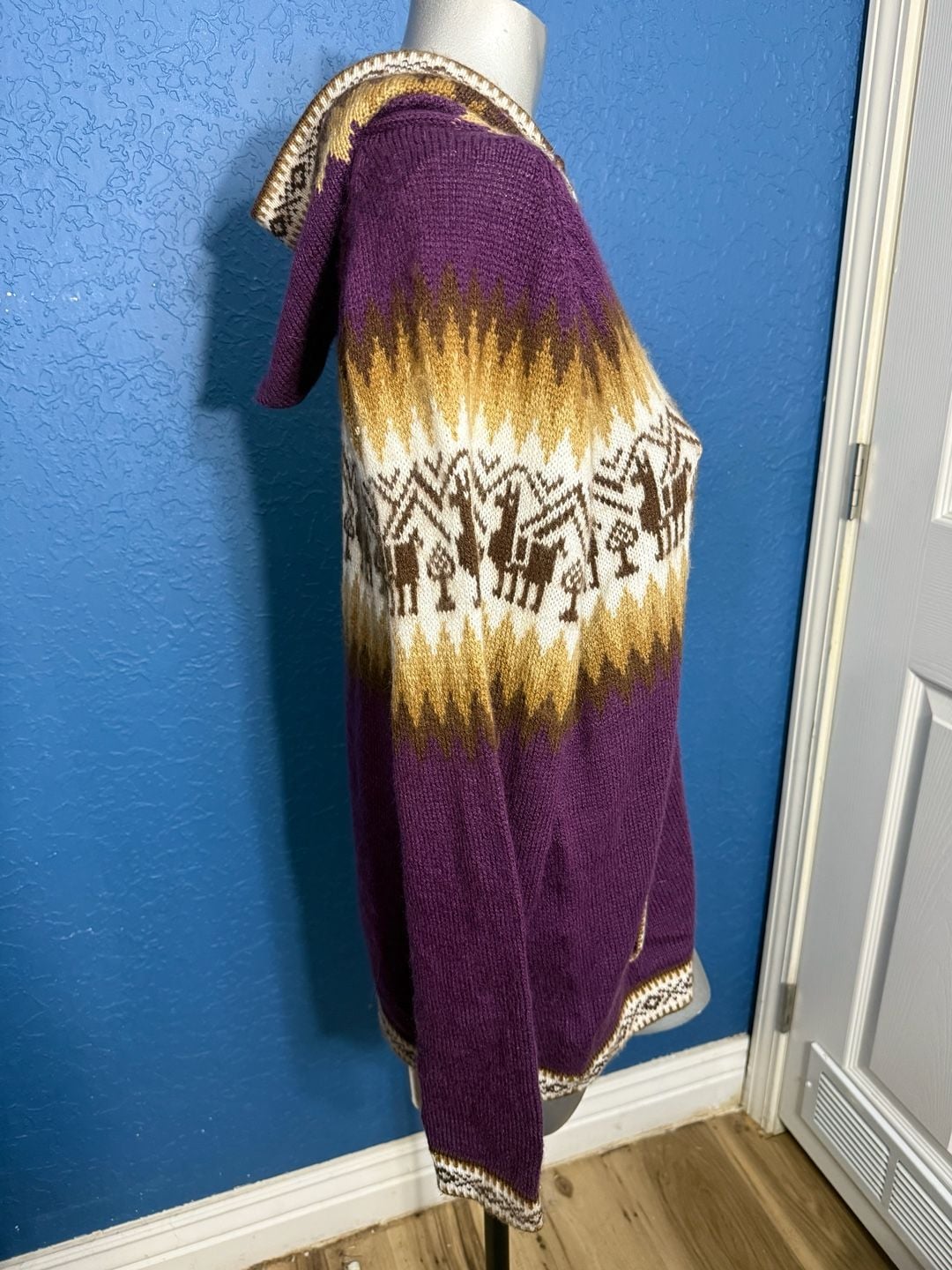Vintage Peru Horse Sweater Womens M/L Purple Hooded Zip Cardigan Andean Boho 3