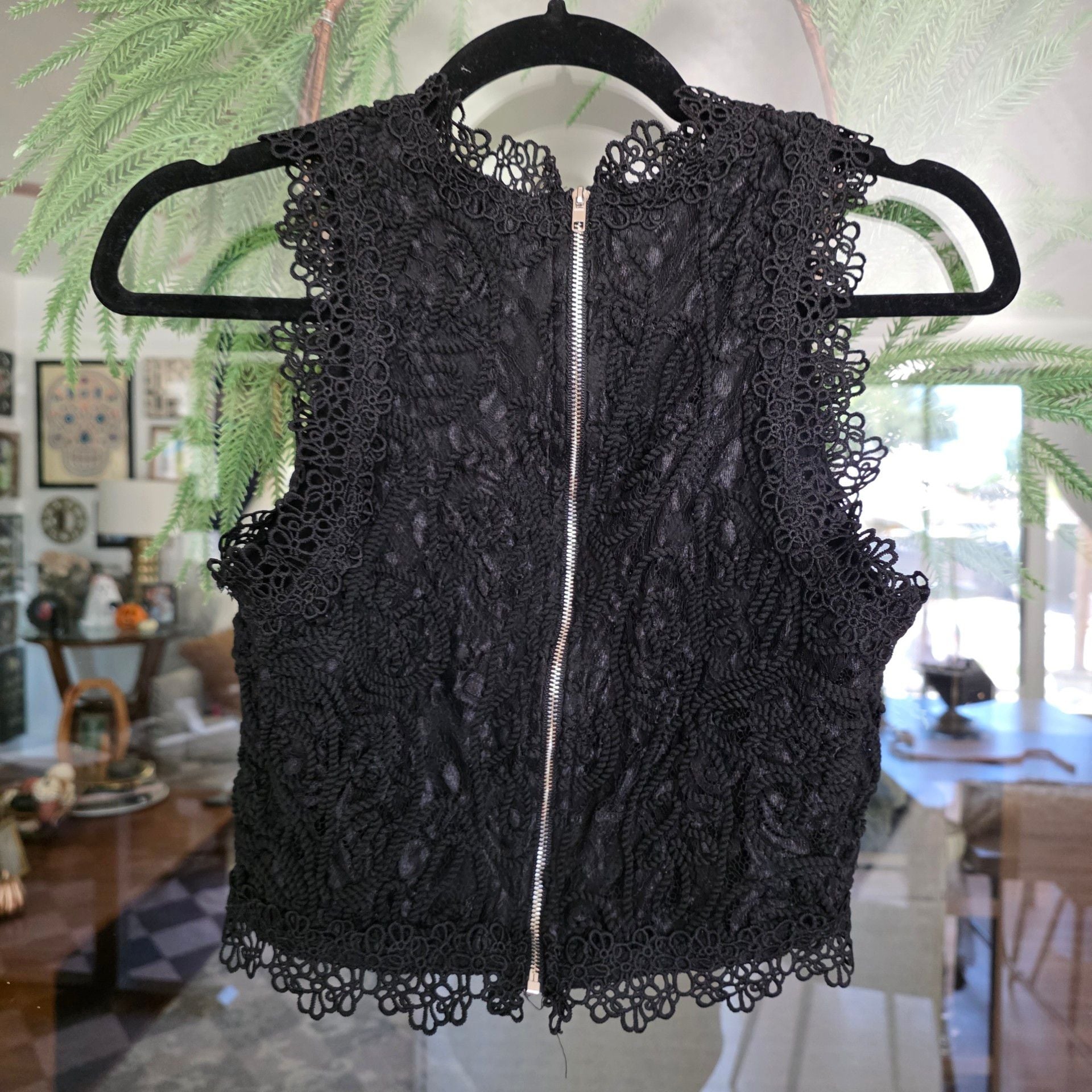 Black Lace Crop Top 3
