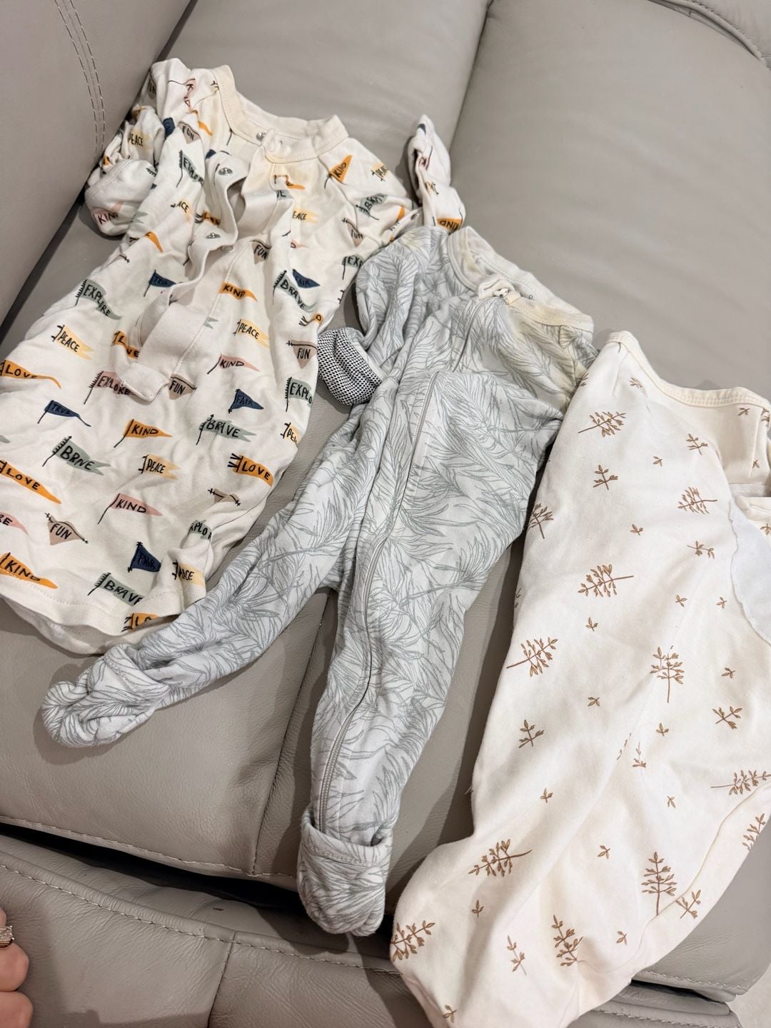 Goumi Play Baby Sleep Bag And Sleeper Lot Size 0-3M 1