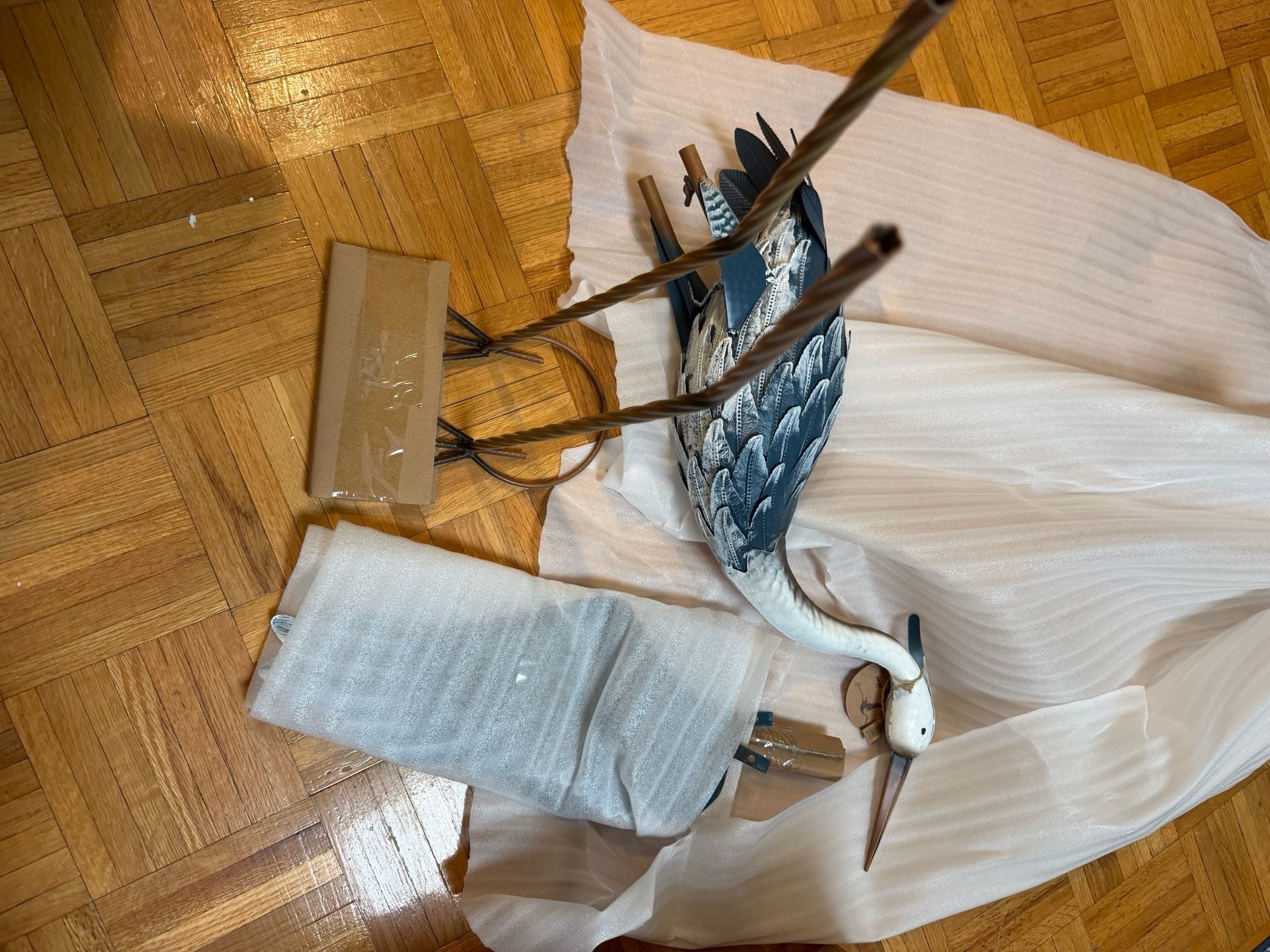 The Barrel Shack Metal Heron Garden Statue New 2