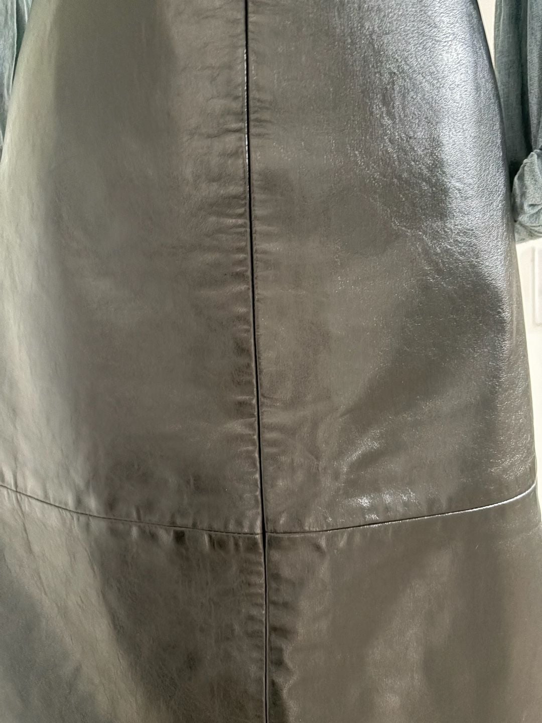 Vintage 2000 Y2K Black Real Leather Midi Skirt by Gap 6