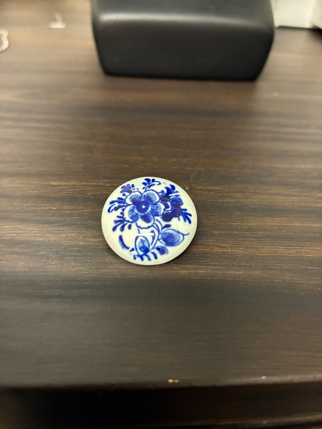 Delft Blue Floral Porcelain Brooch Holland 2