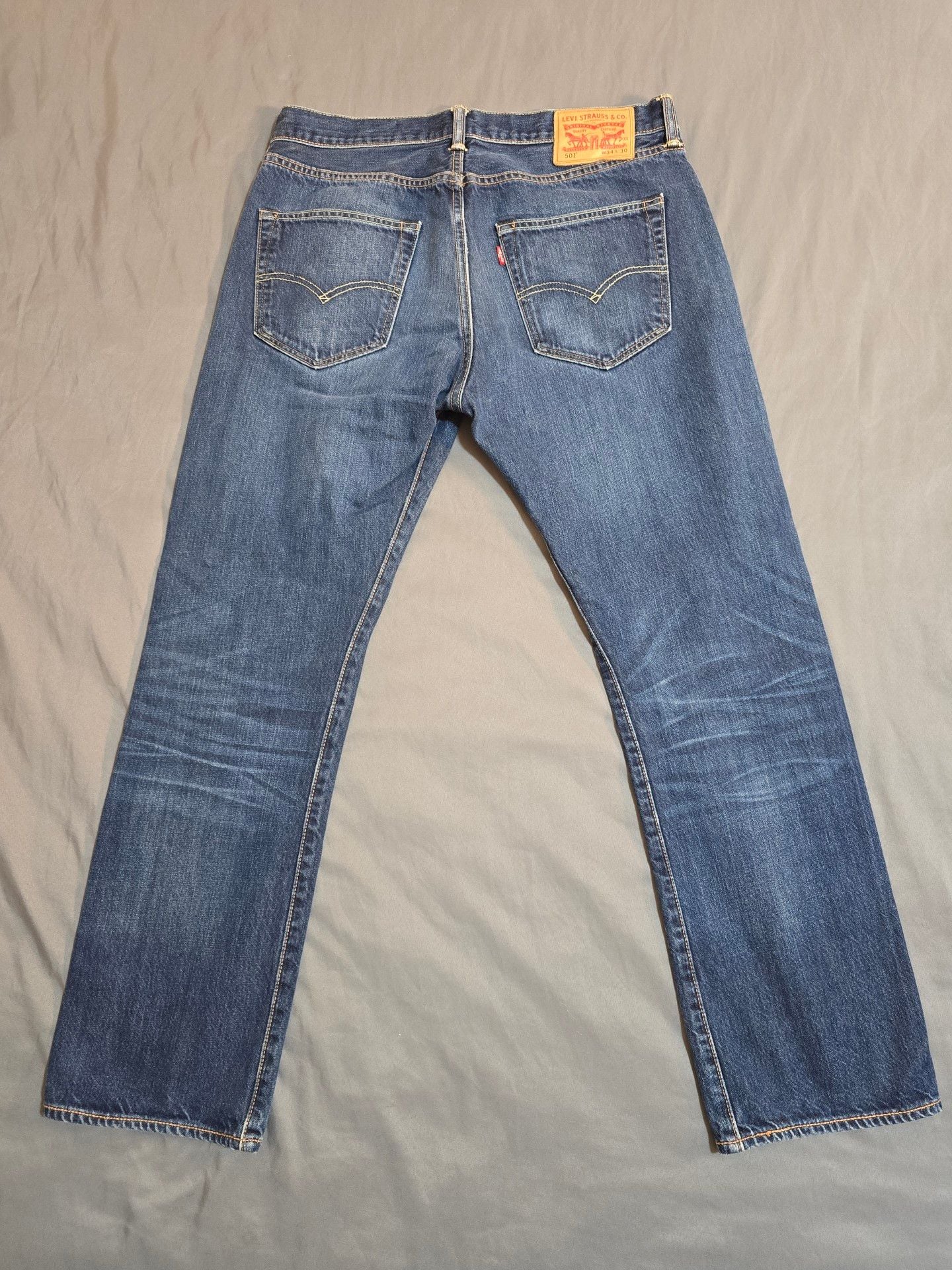 Levi's 501 Original Fit Jeans 34x30 Blue Denim Button Fly 2