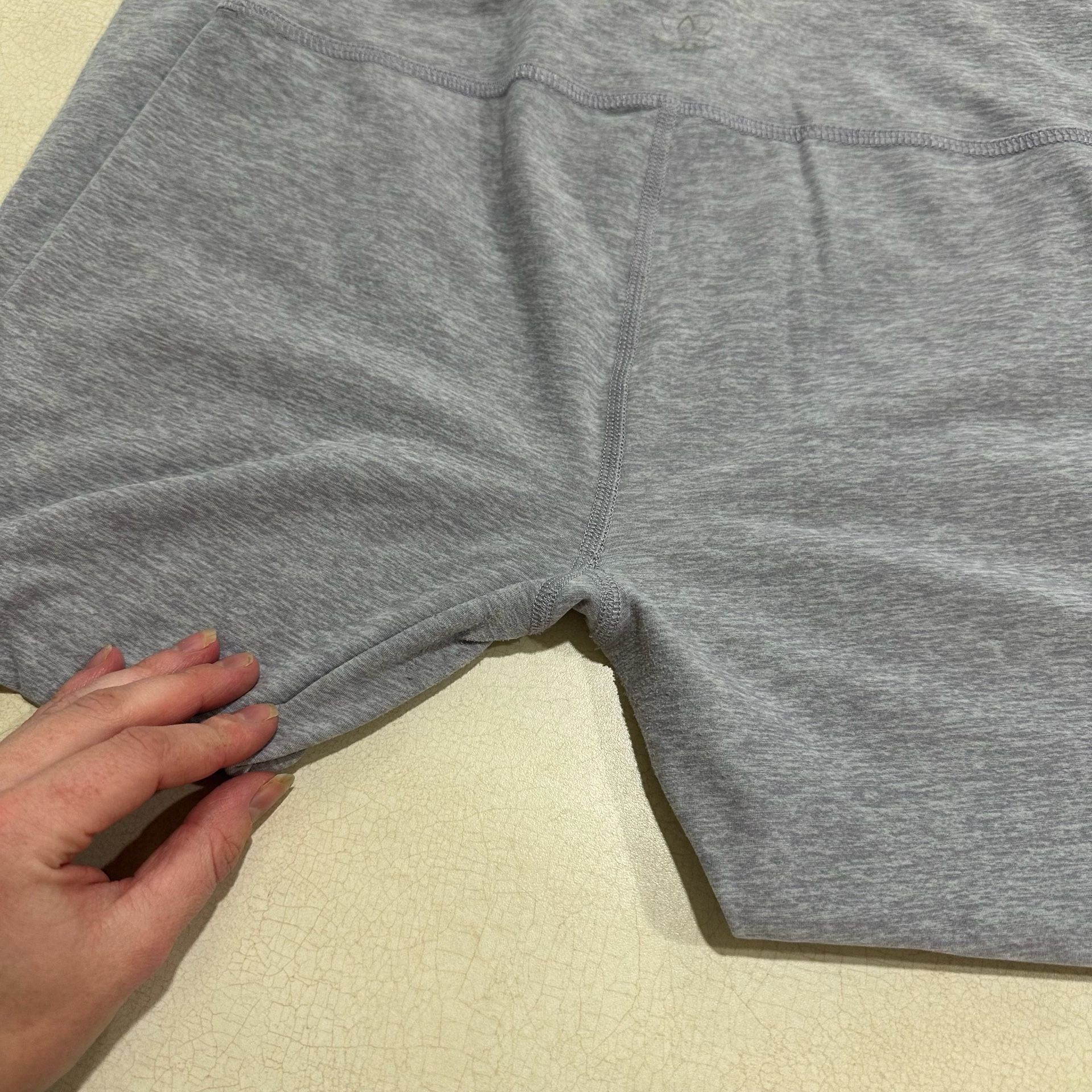 Beyond Yoga Women's Purple Midi High Waist Legging Pants Size L 7