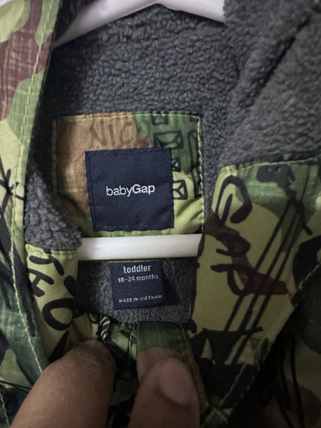 Product thumbnail 4