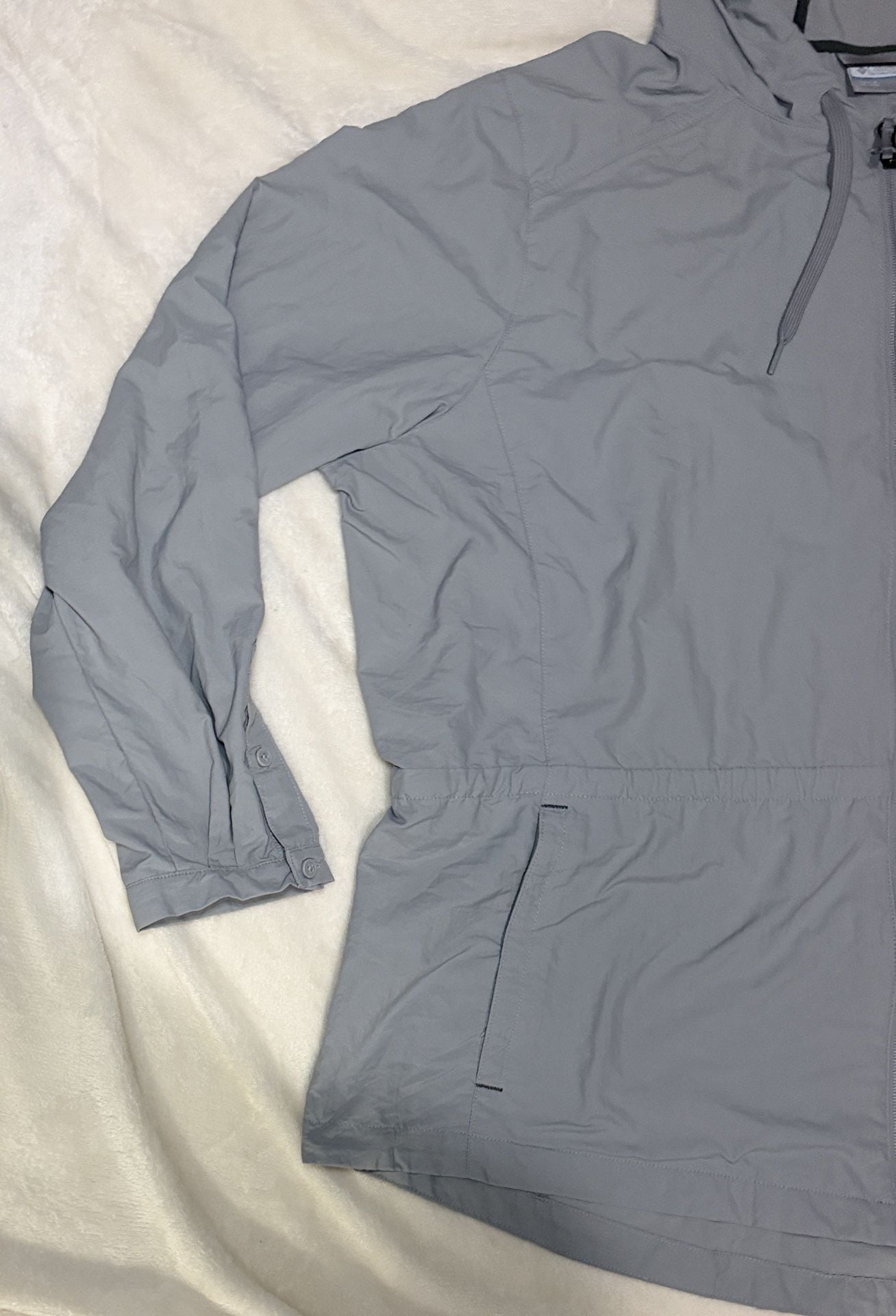 columbia sportswear jacket women Size Xs. Thin Material ..., 3