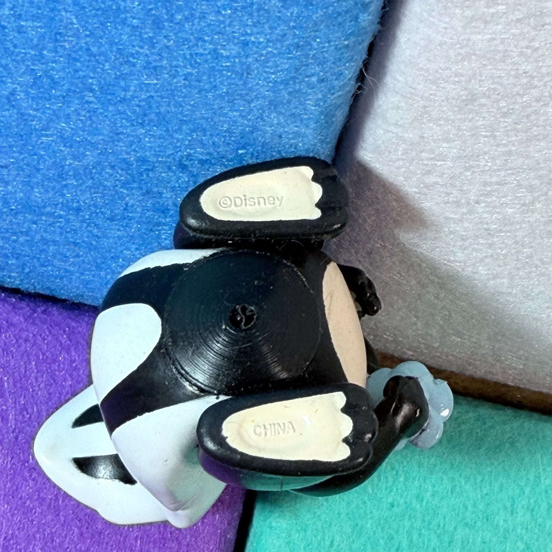 Disney Flower Skunk Figurine 5