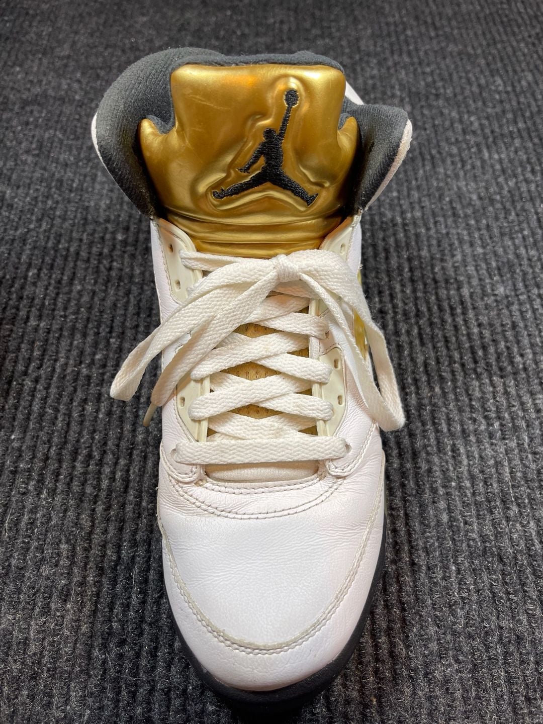 Nike Air Jordan 5 Retro White Metallic Gold 4