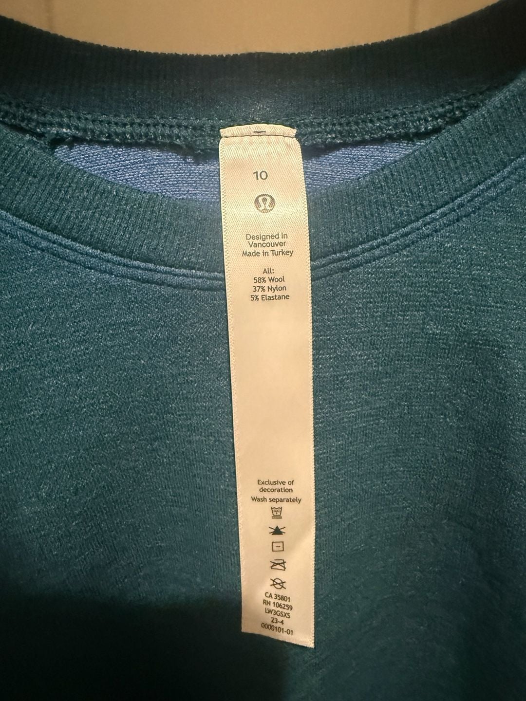 Lululemon Long Sleeve Wool Shirt Size 10 Blue Colorblock 3