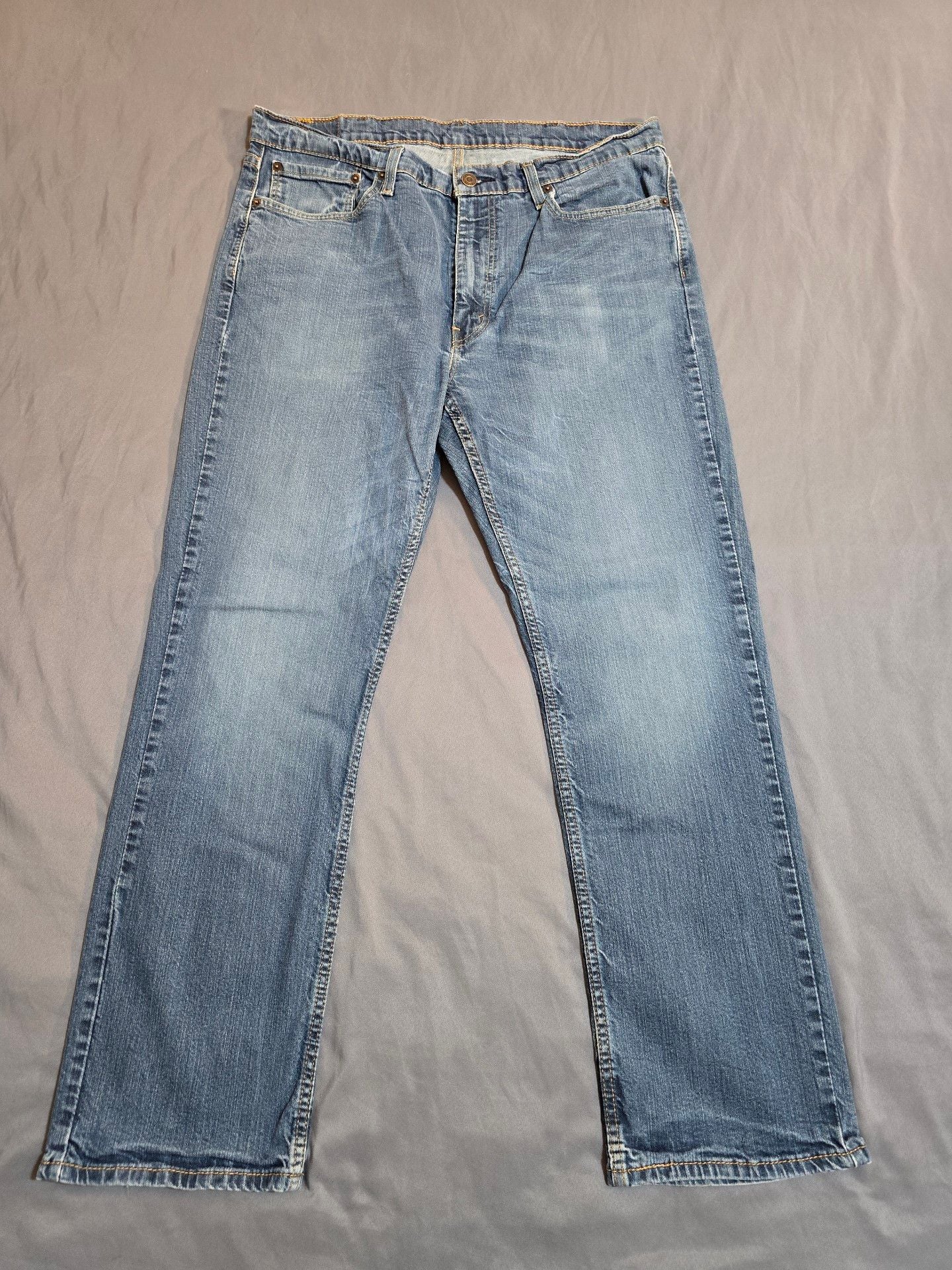 Levi's 514 Straight Jeans 33x30 Blue Denim 2