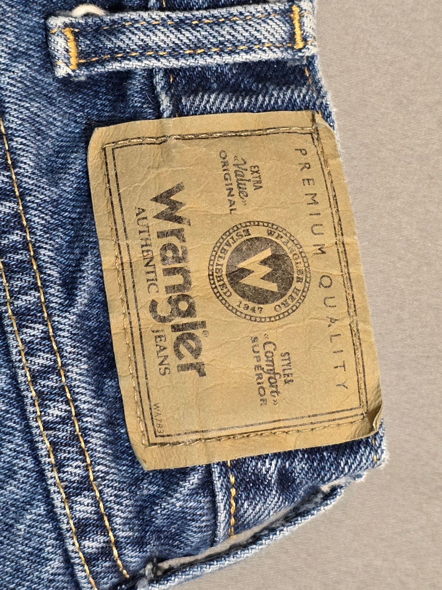Product thumbnail 4