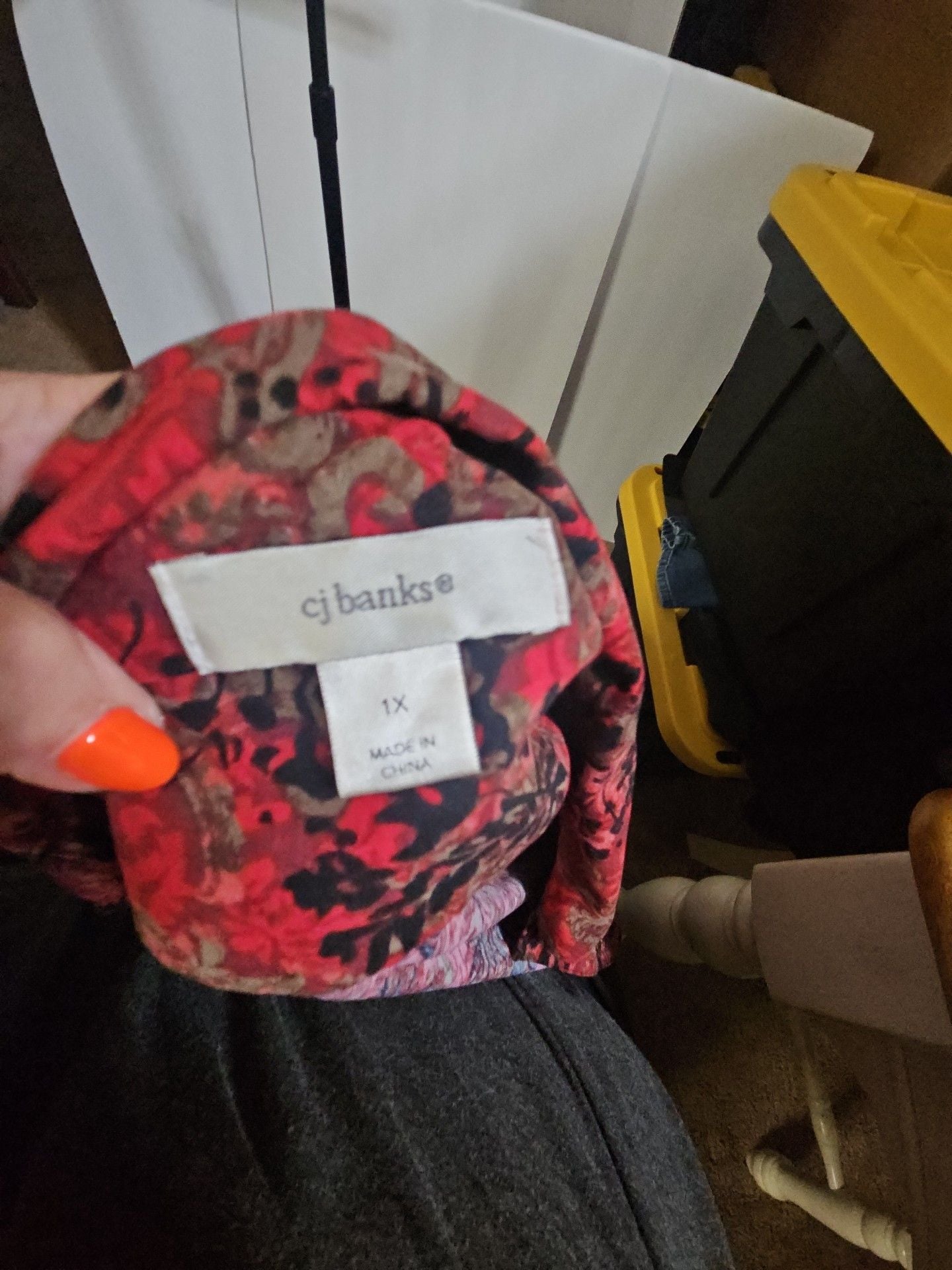 CJ Banks Jacket Size 1X Red Floral Print Button Up 3