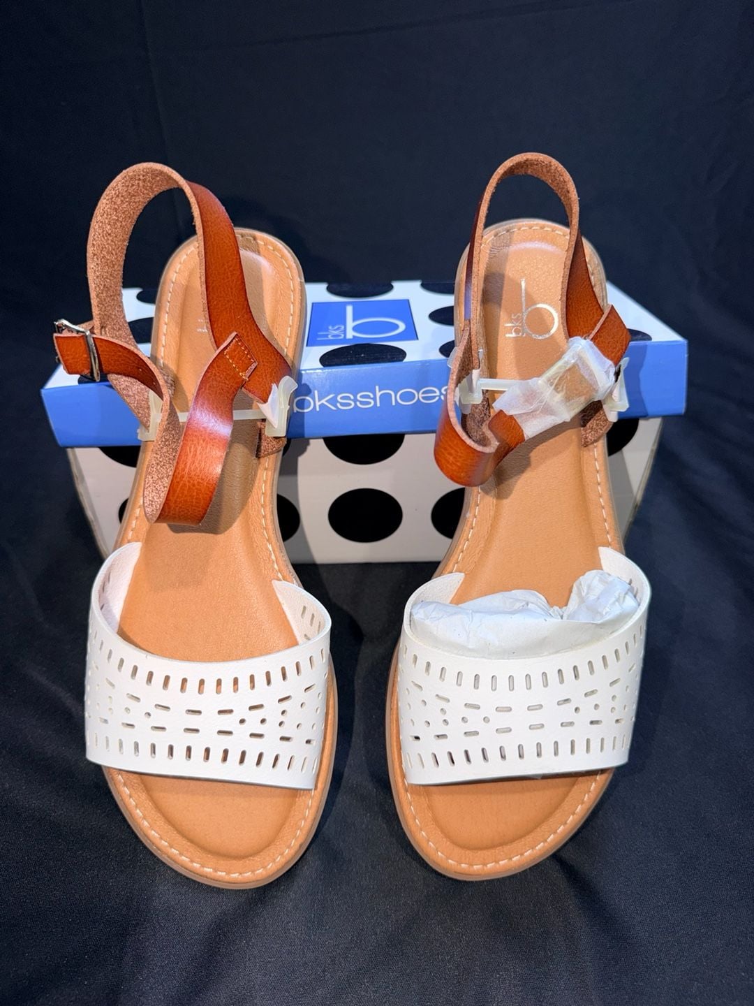 BKS Paca Sandals Size 10M White Brown 5
