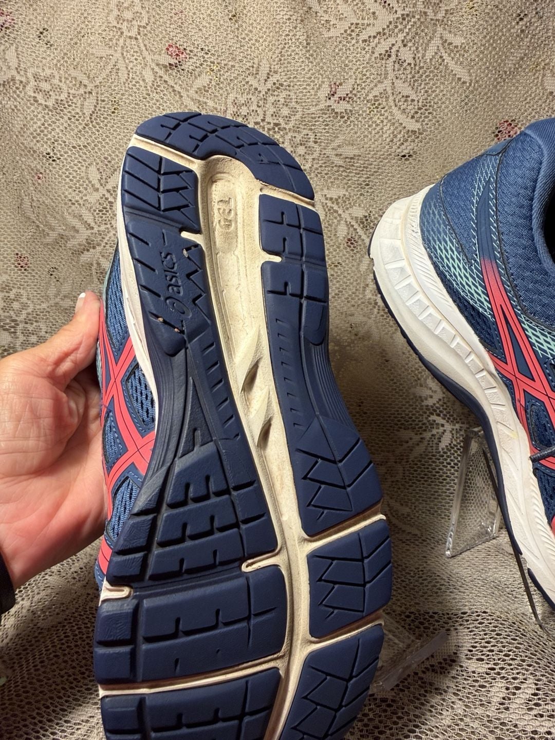 LUS 26 Asics Gel-Contend 6 Size 10 Wide Blue Pink Sneakers 4