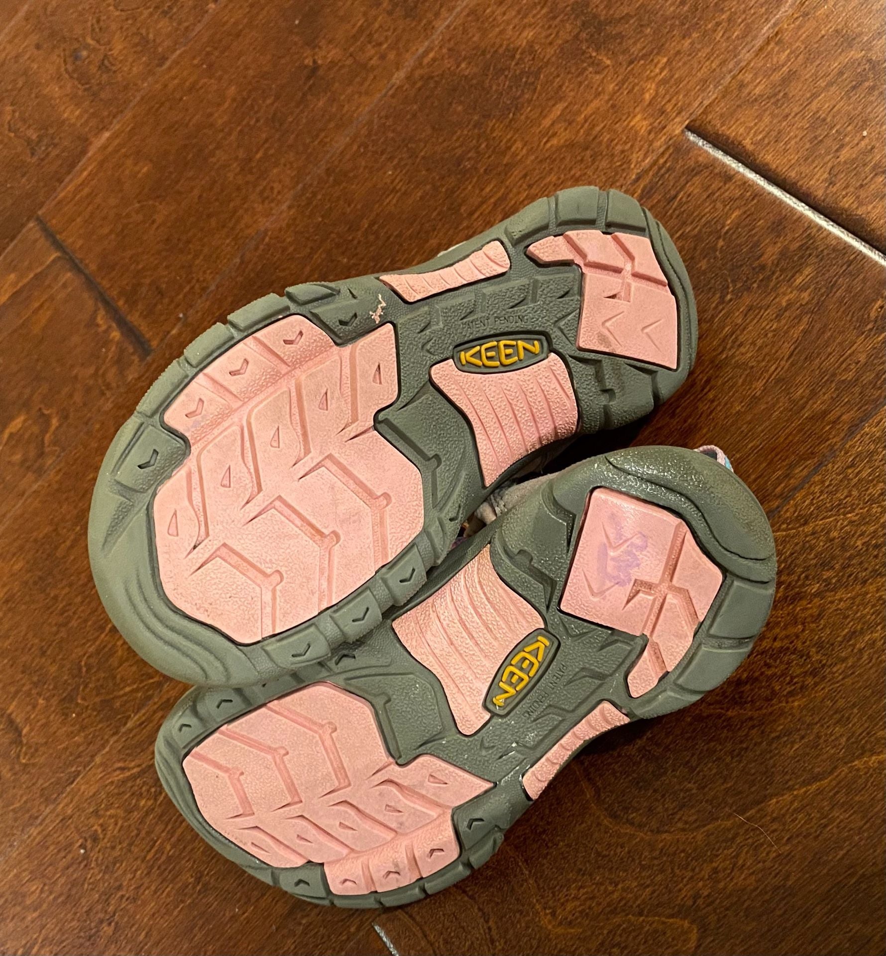 Keen Newport H2 Sandals Multi Stripe Size 13 7