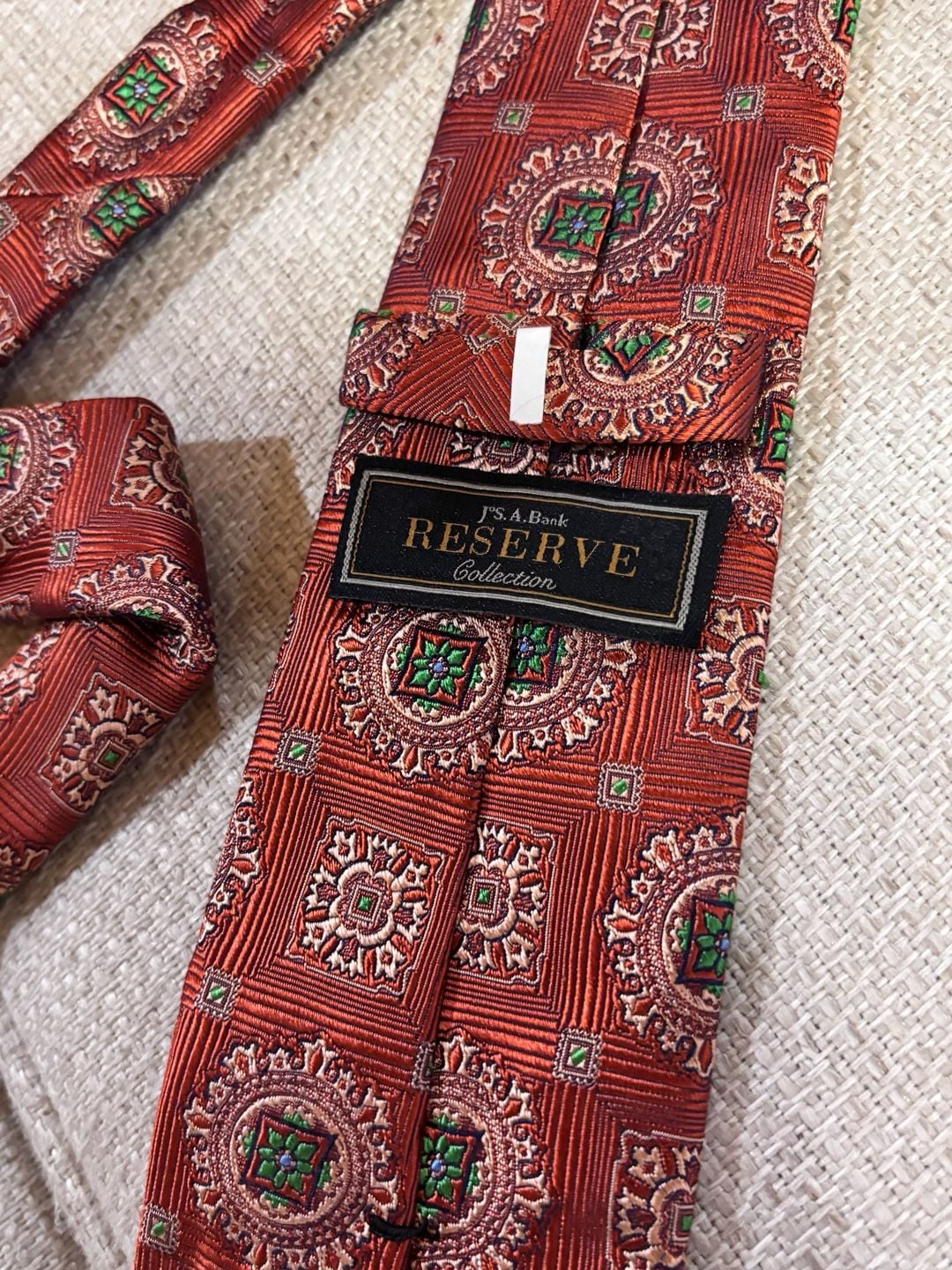 Jos. A. Bank Reserve Collection Silk Tie Red Medallion 5
