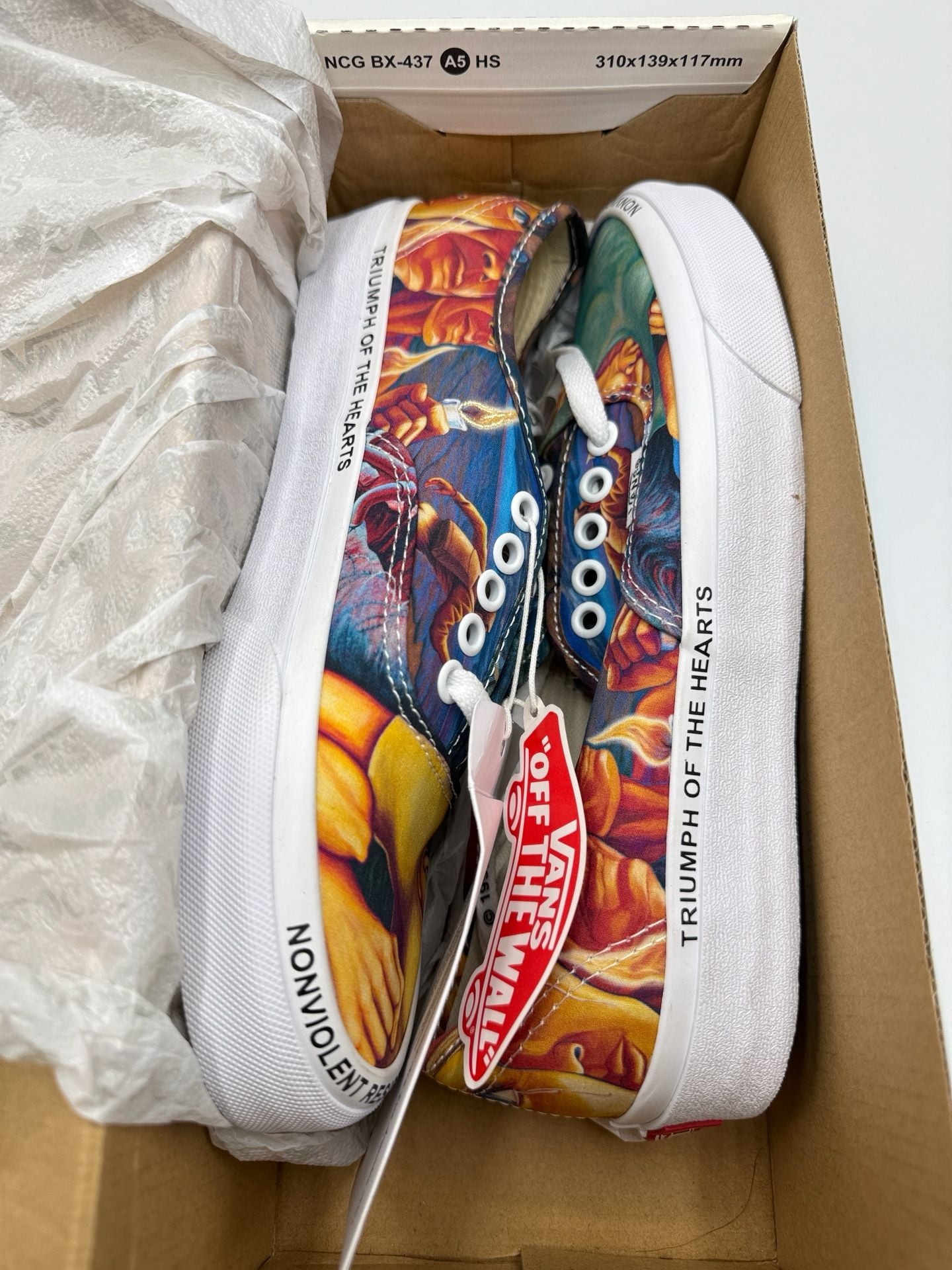 Vans Authentic (Moca) Judy Baca Size 6.5 M / 8.0 W Judy Baca Art Print Shoes 2