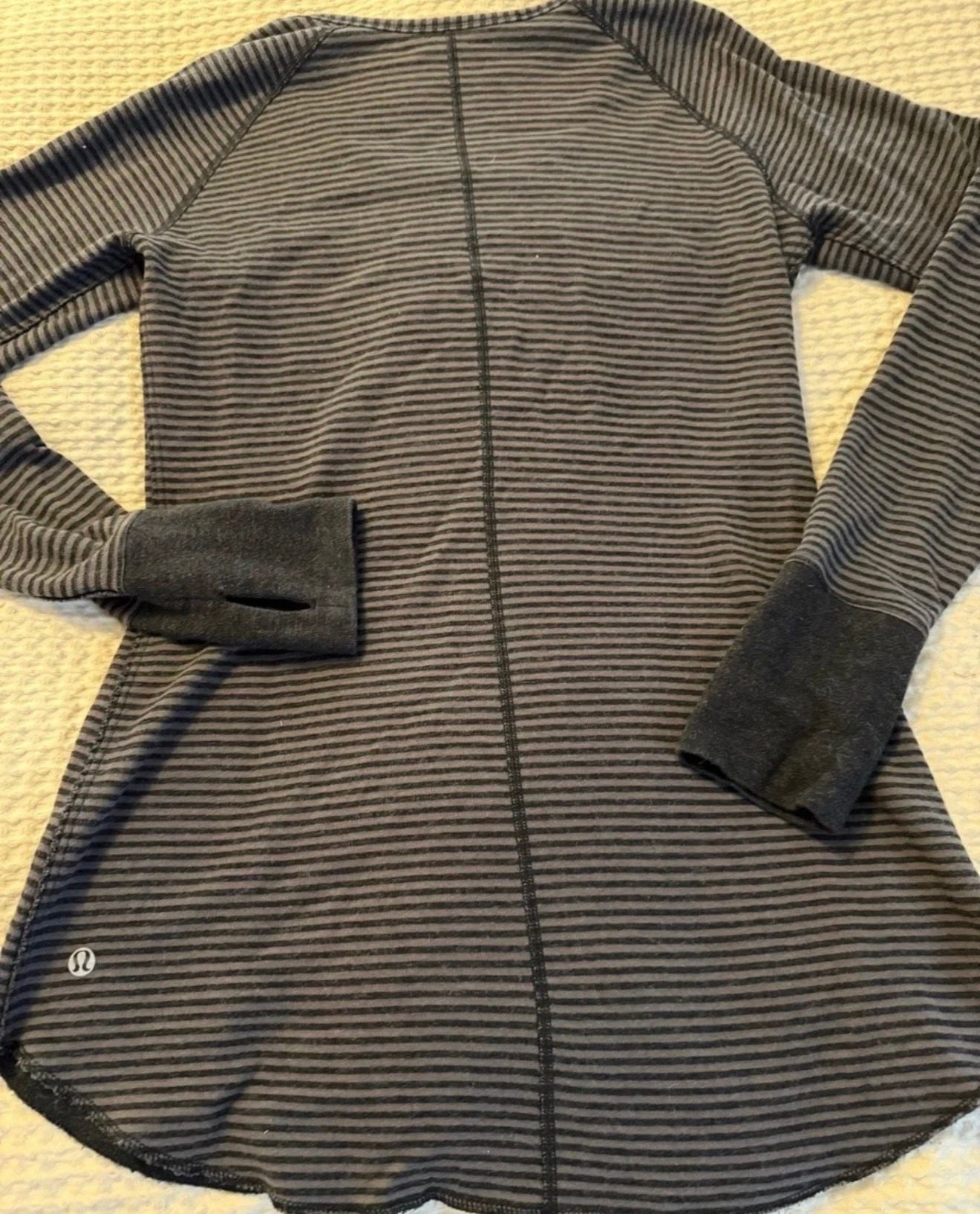 Lululemon Striped reversible grey/black long sleeve size L/10 women’s 7
