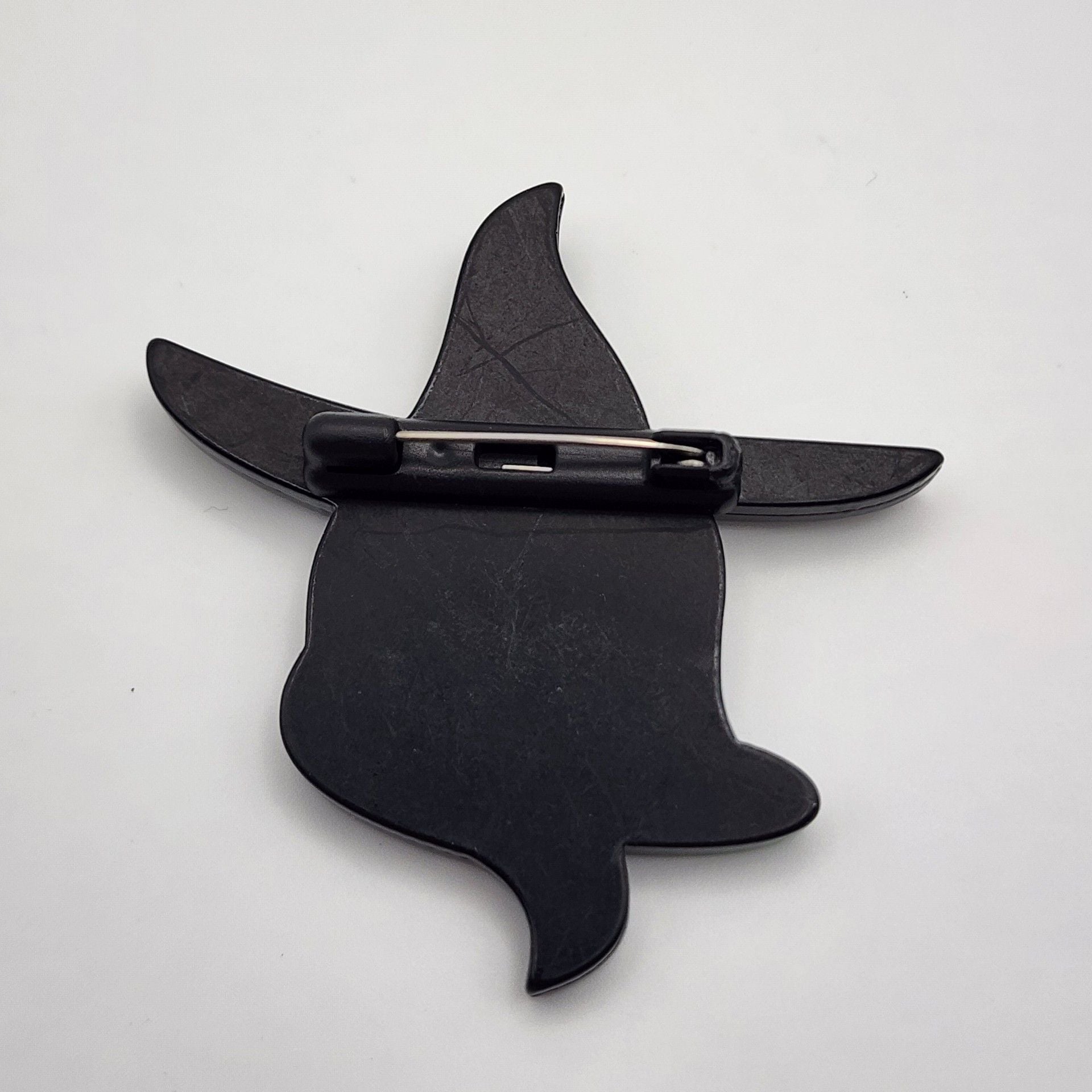 Emerald Wicked Witch Acrylic Brooch Spooky Chic Halloween Pin Jewelry 3