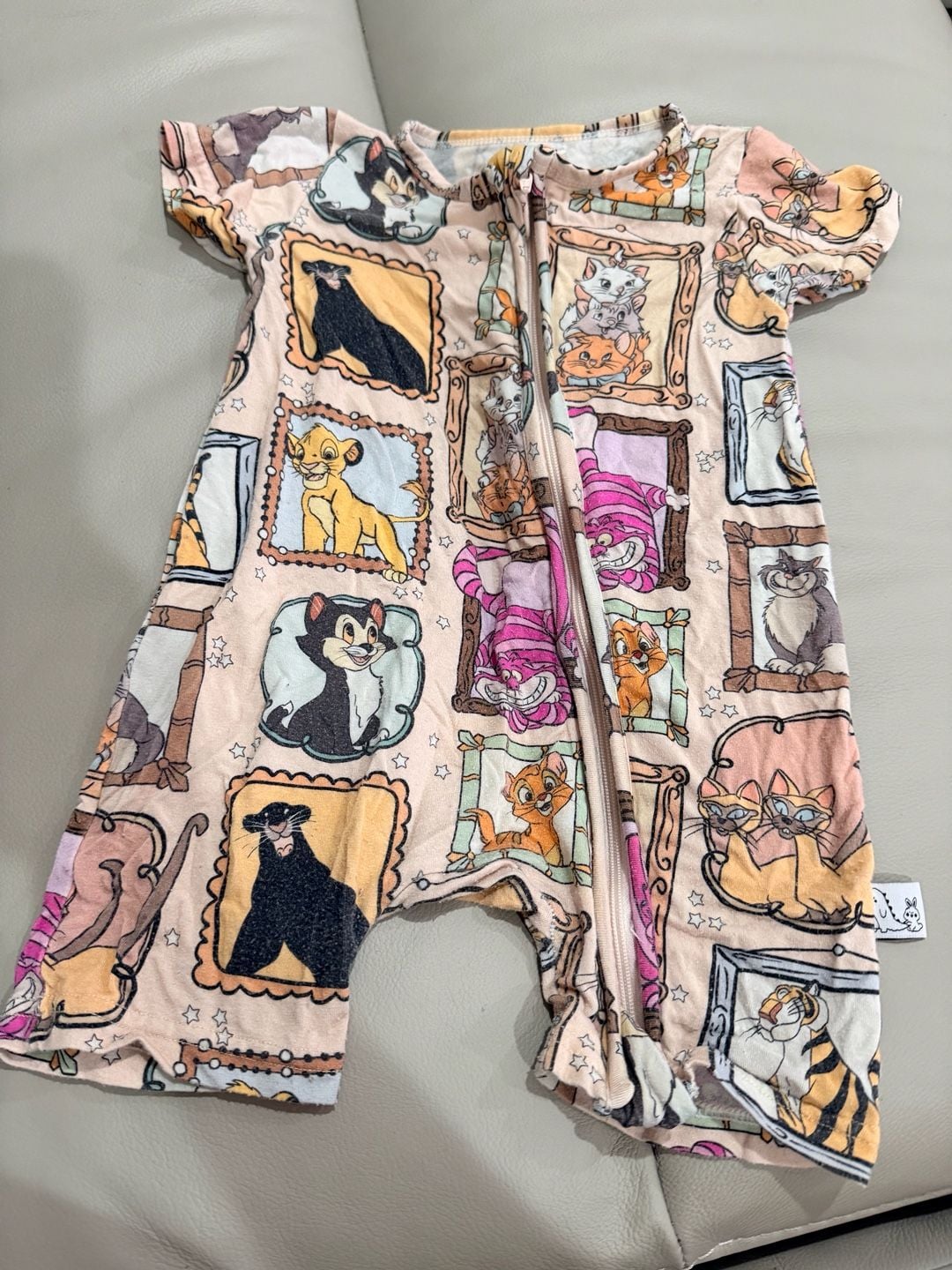 Ceddy & Ria Disney Cats Shorty Simba Lion King Aristocats Bamboo 12/18m 1