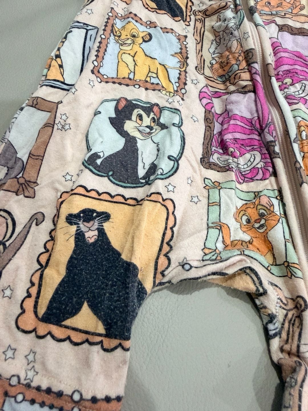 Ceddy & Ria Disney Cats Shorty Simba Lion King Aristocats Bamboo 12/18m 2