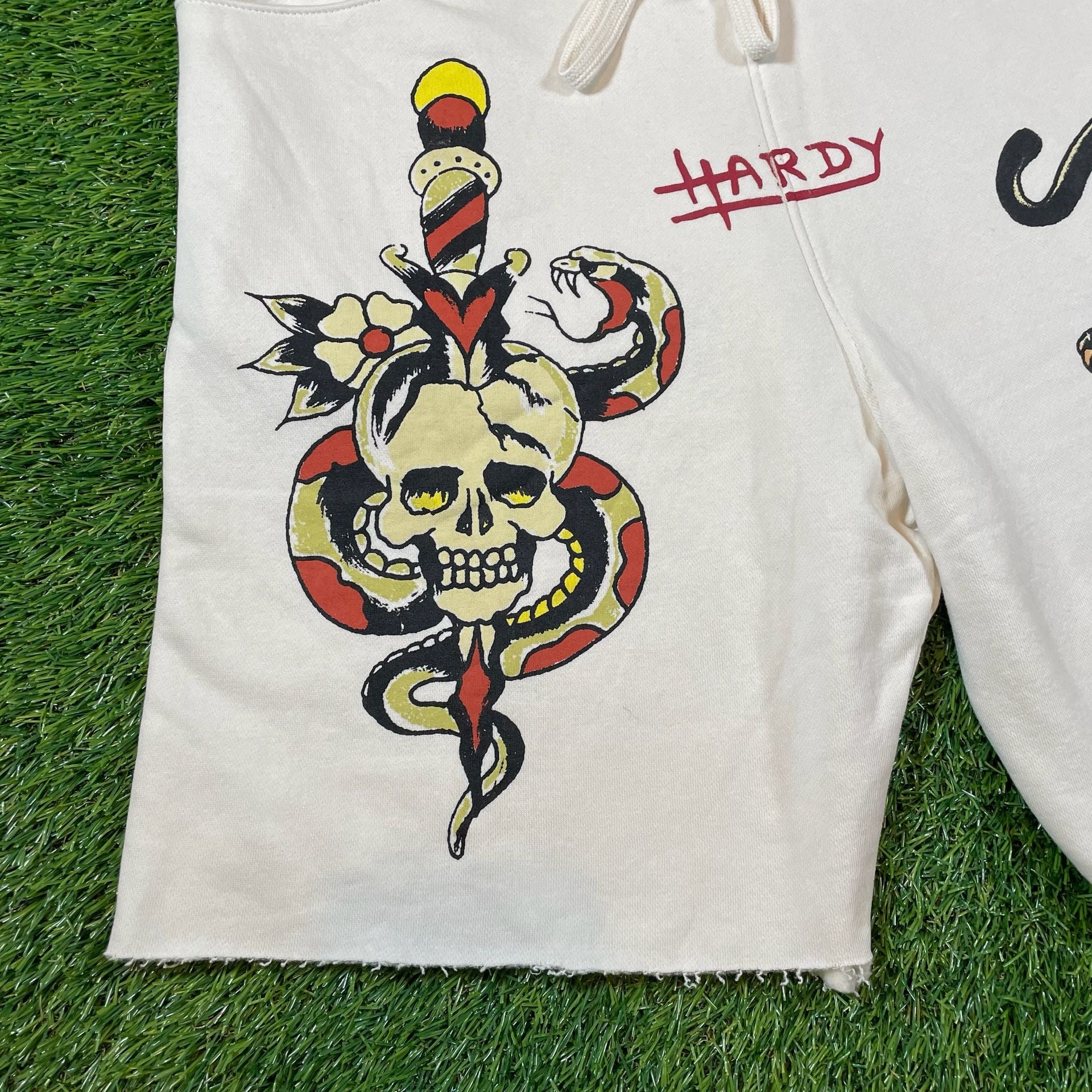 Ed Ed Hardy Sweat Shorts Size M White Tattoo Skull Panther 7