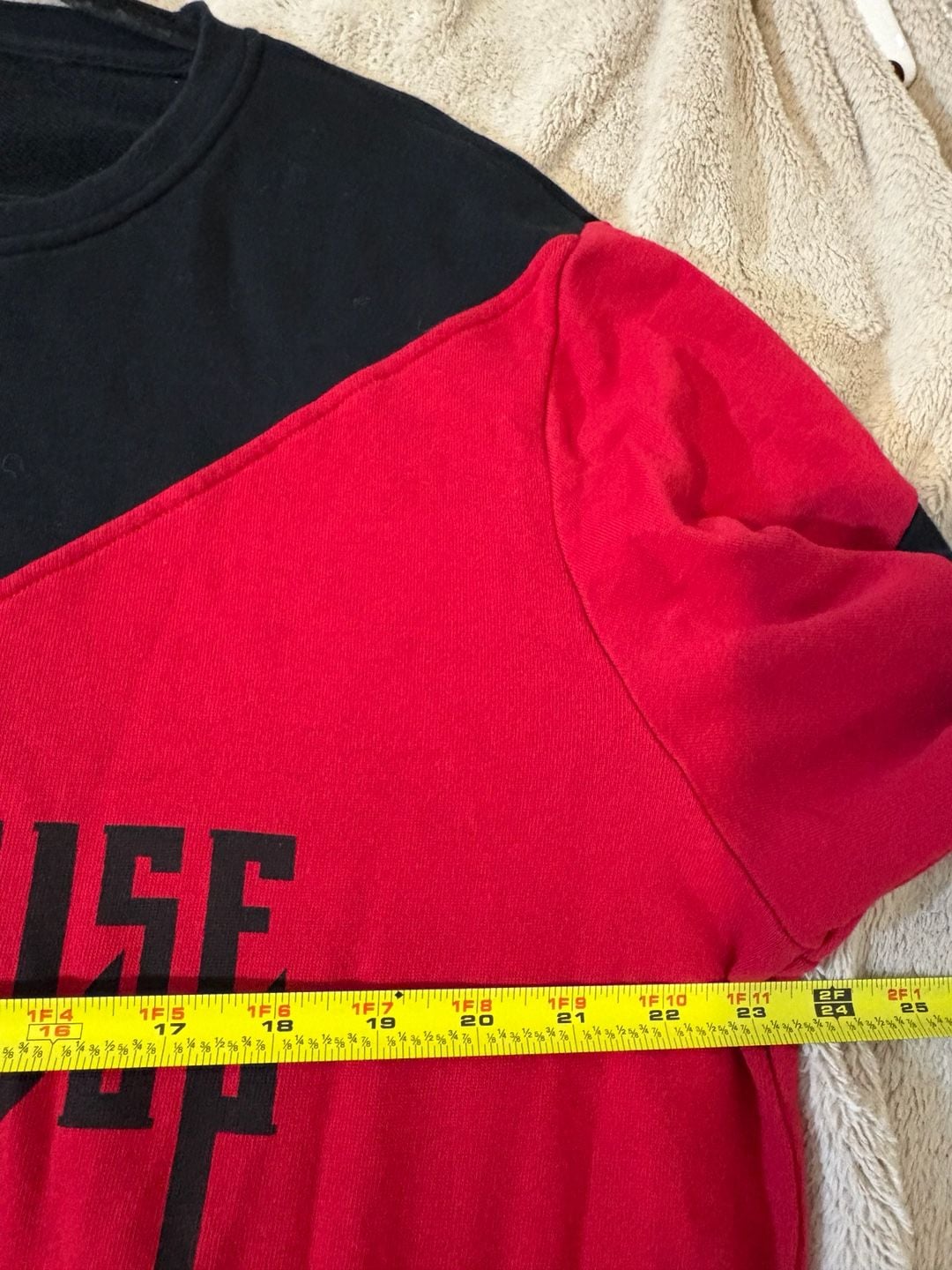 Jewel House Colorblock Sweatshirt Black Red 8