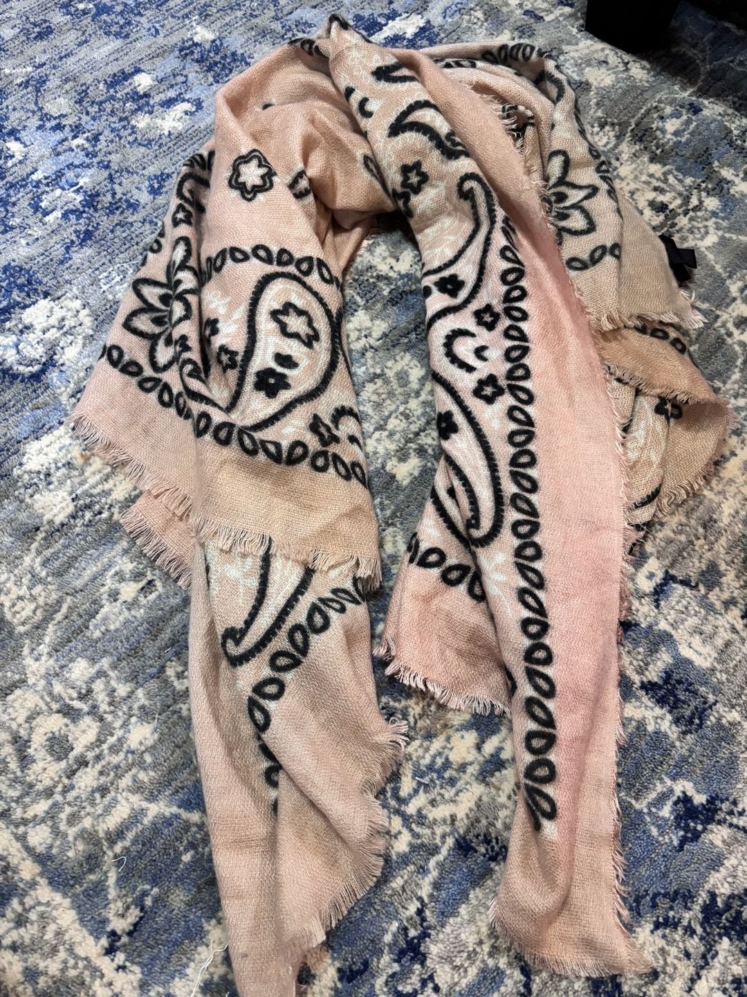 Steve Madden Pink Black Paisley bandanna Print Fringe Scarf 2