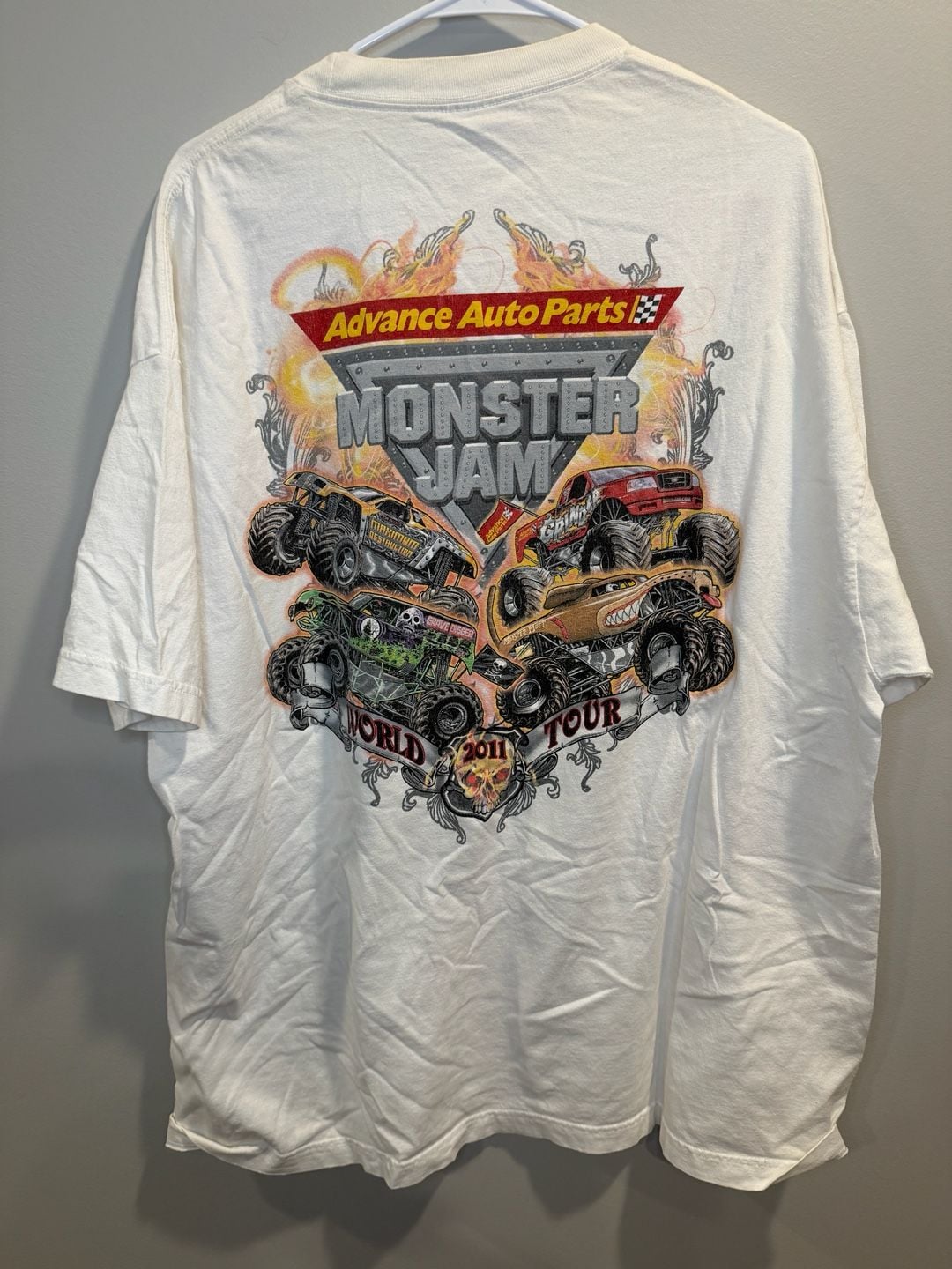 Monster Jam 2011 World Tour Graphic T-Shirt White 2