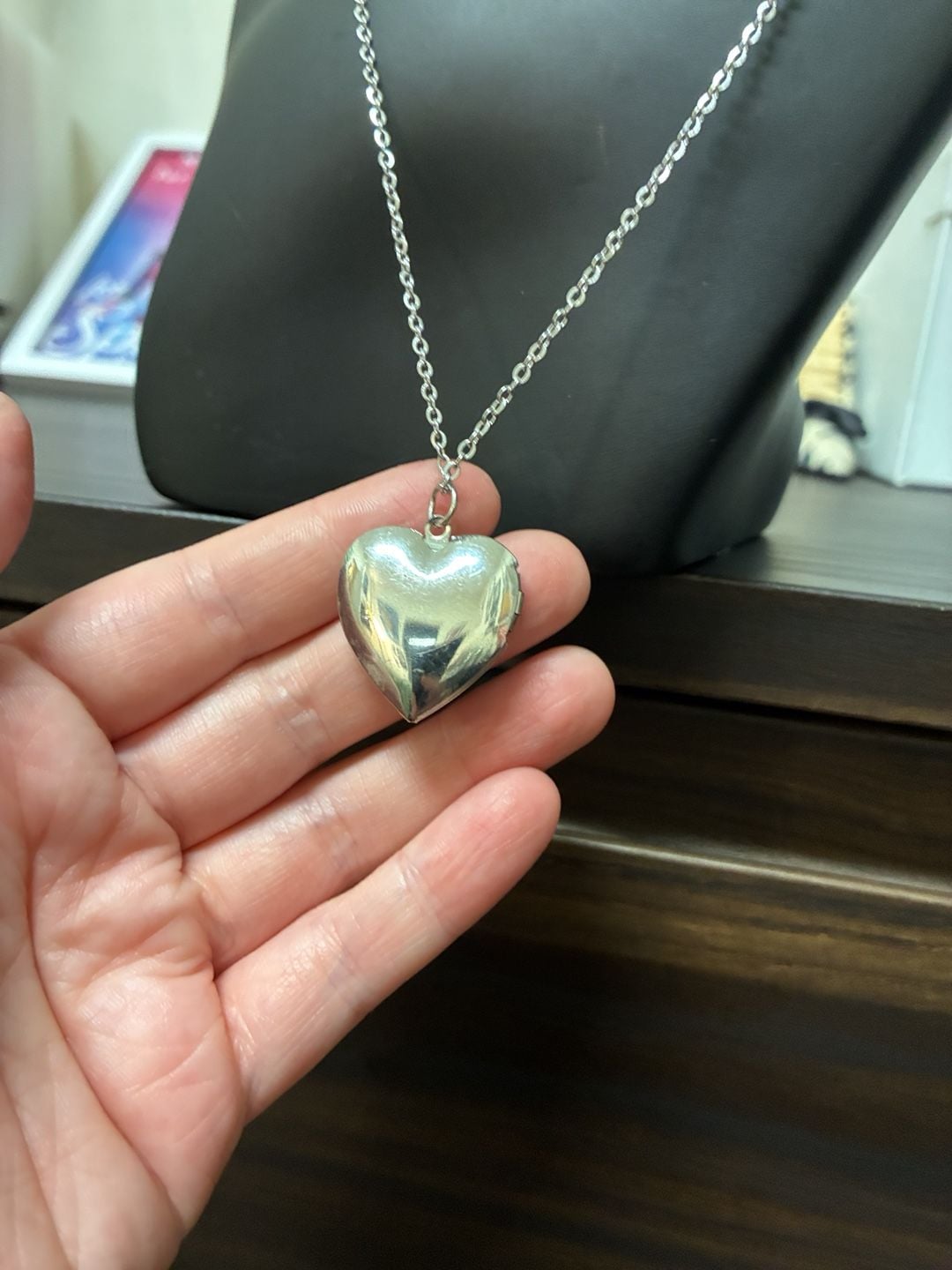 Upcycled Stainless Steel Silver Tone Filigree Heart Locket Necklace 5