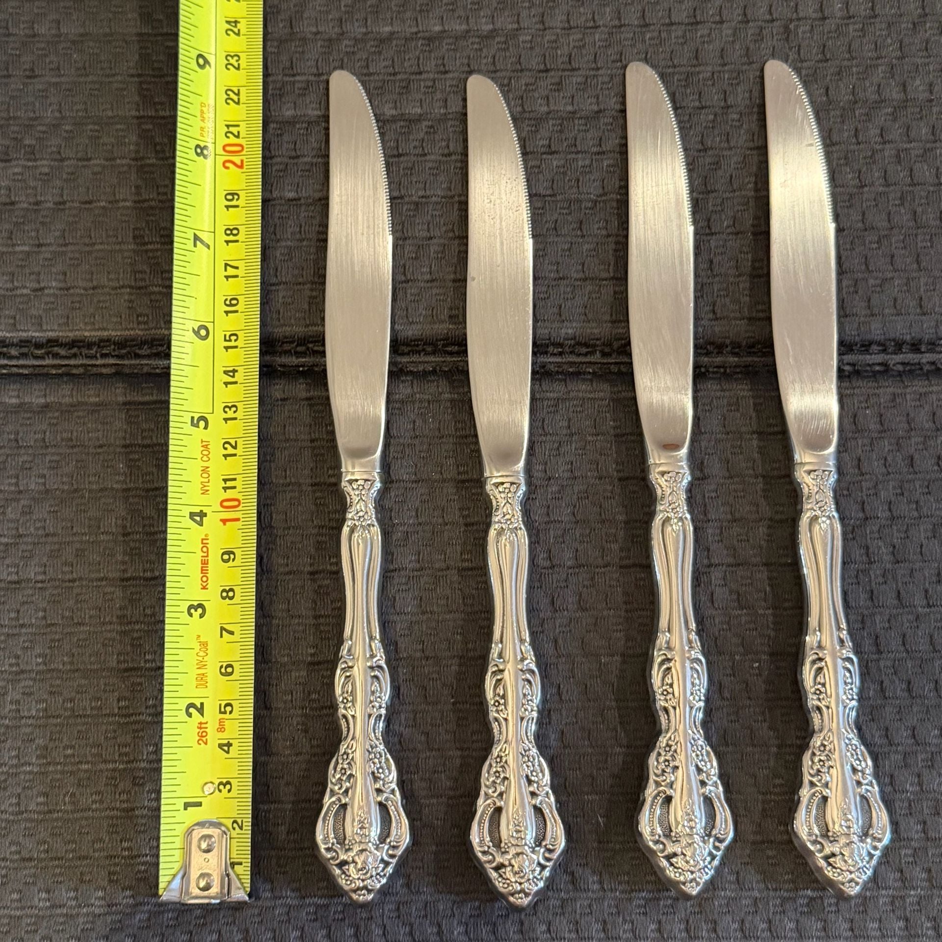 Vintage Oneida Michelangelo Dinner Knife Set of 4 12