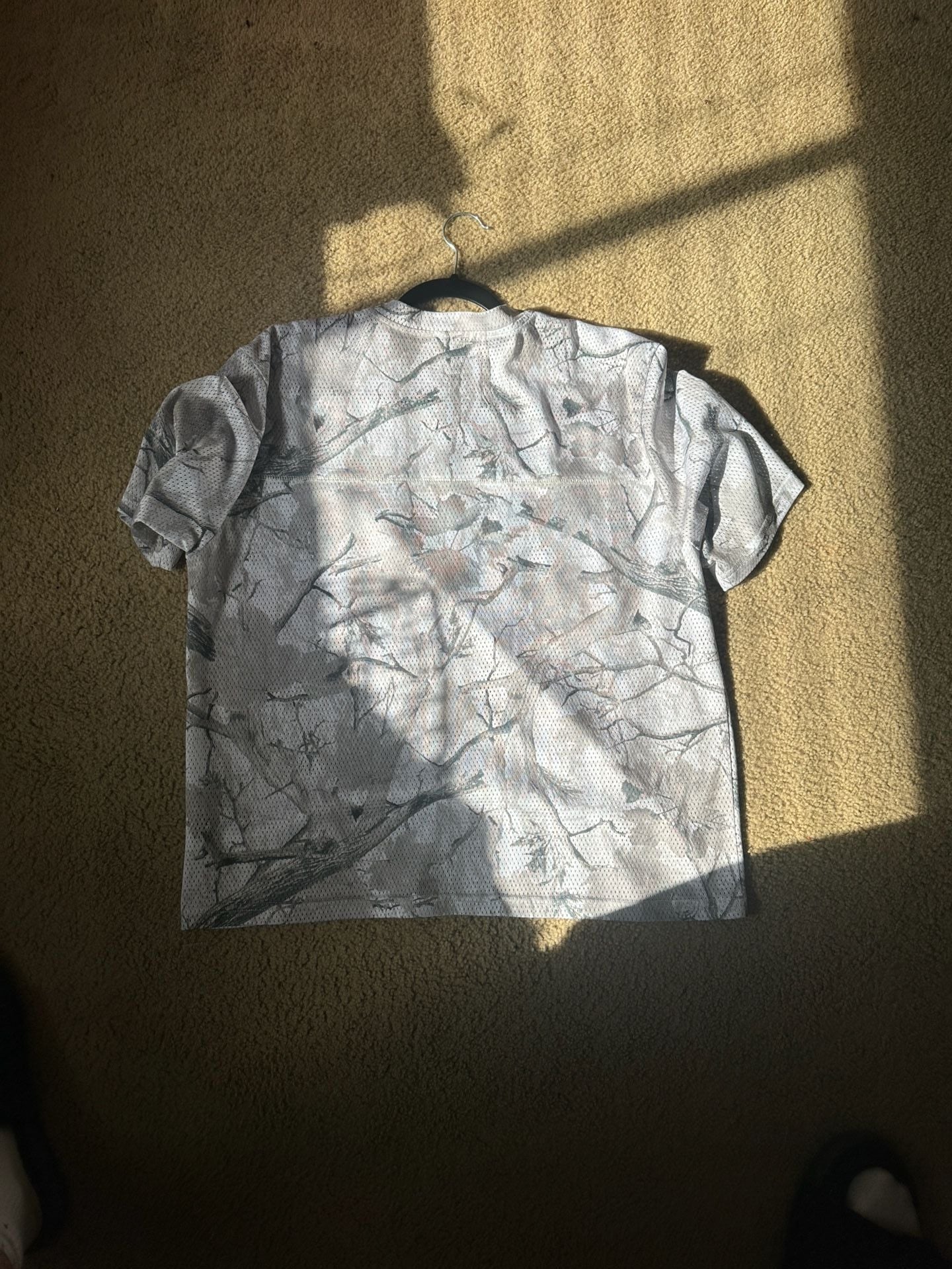RSQ Camo Mesh Football Jersey Size Large White Gray V-Neck 99 4
